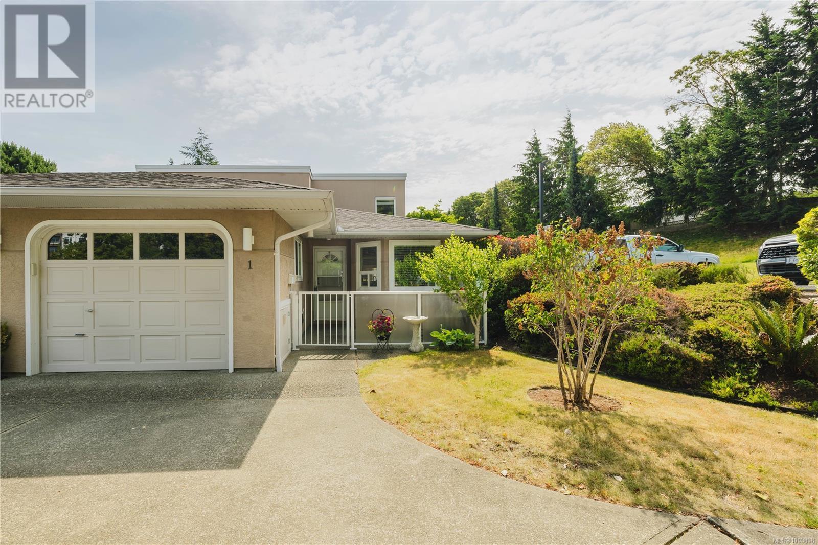 COLWOOD, British Columbia, V9B 5P8, CA, 2 Bedrooms Bedrooms, ,3 BathroomsBathrooms,Residential,For Sale,1913272