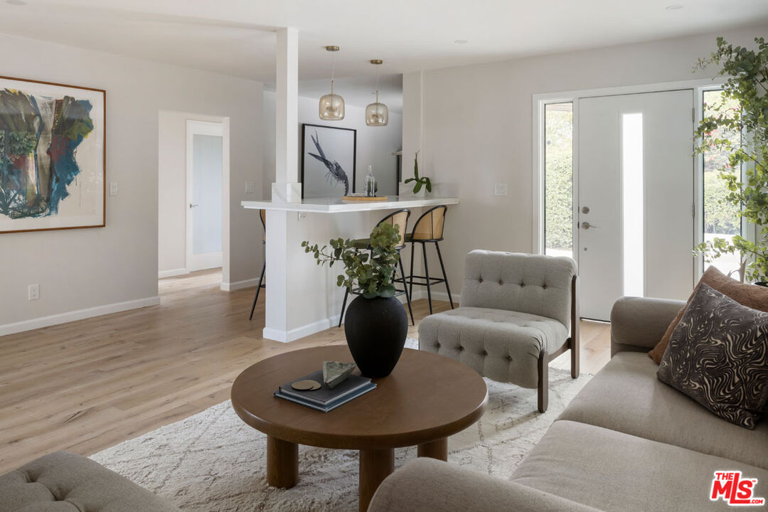 Los Angeles, California, 90065, United States, 3 Bedrooms Bedrooms, ,2 BathroomsBathrooms,Residential,For Sale,1987634