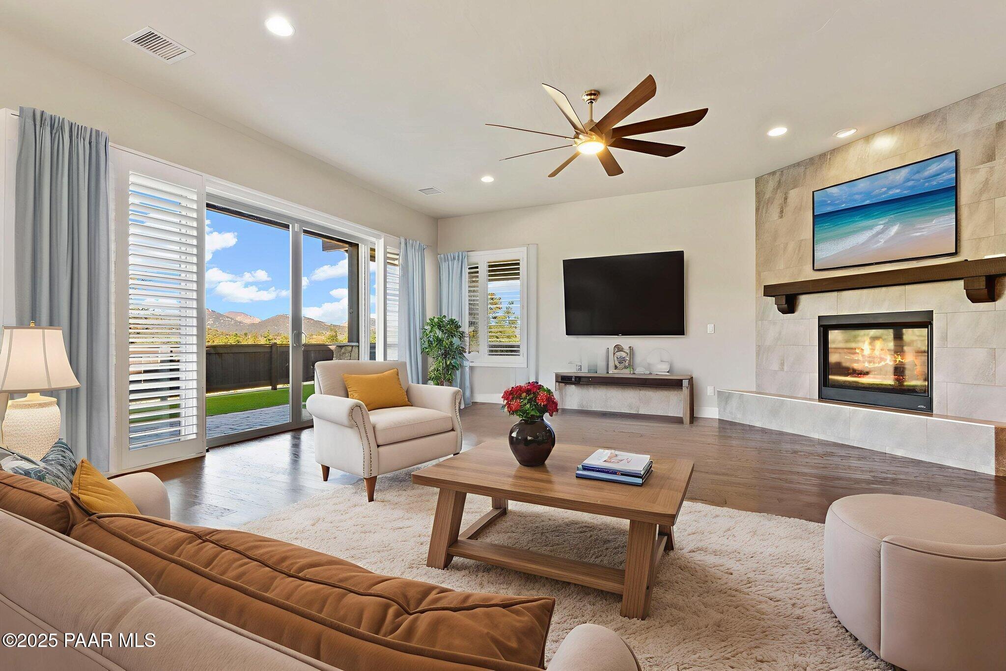 Prescott, Arizona, 86305, United States, 4 Bedrooms Bedrooms, ,2 BathroomsBathrooms,Residential,For Sale,1987901