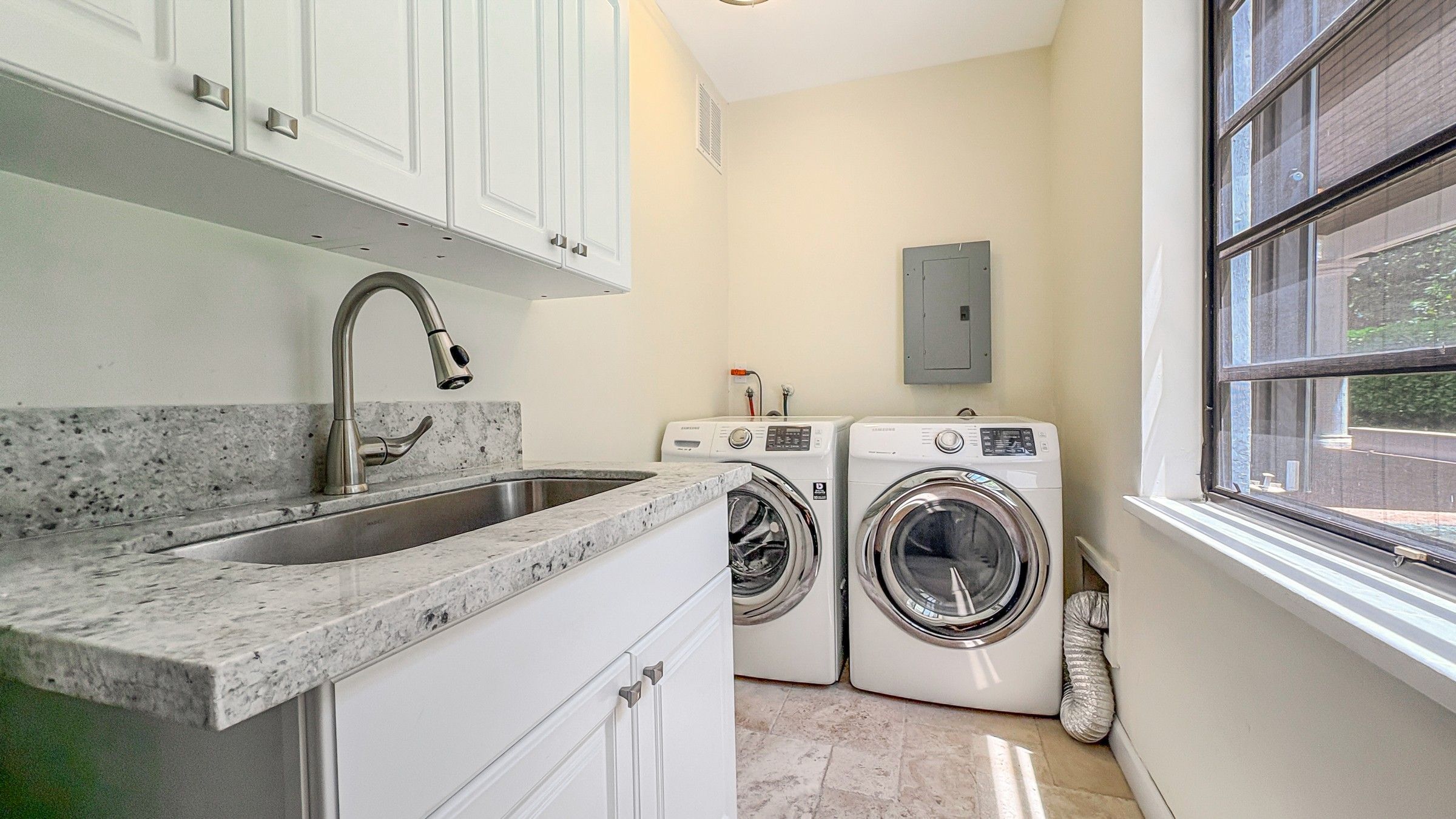  7730 SW 68 Terrace, Miami, FL, 33143 - 物件實景