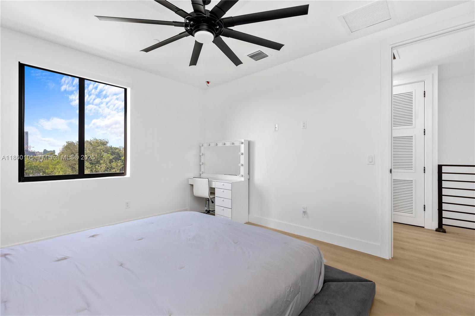 Fort Lauderdale, Florida, 33316, United States, 3 Bedrooms Bedrooms, ,4 BathroomsBathrooms,Residential,For Sale,1920890