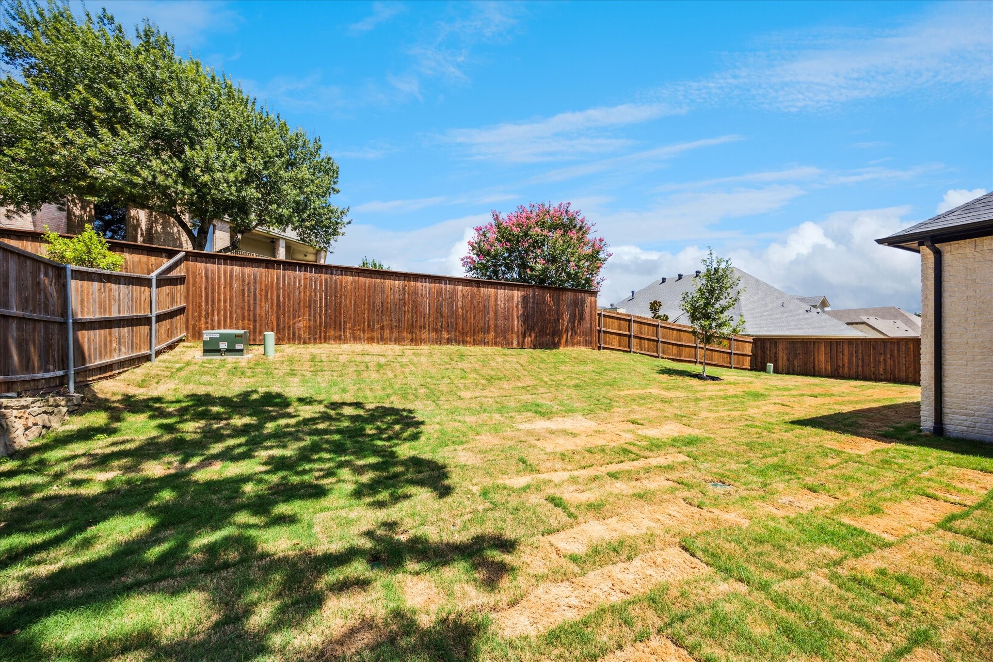 North Richland Hills, Texas, 76182, United States, 5 Bedrooms Bedrooms, ,5 BathroomsBathrooms,Residential,For Sale,1896745