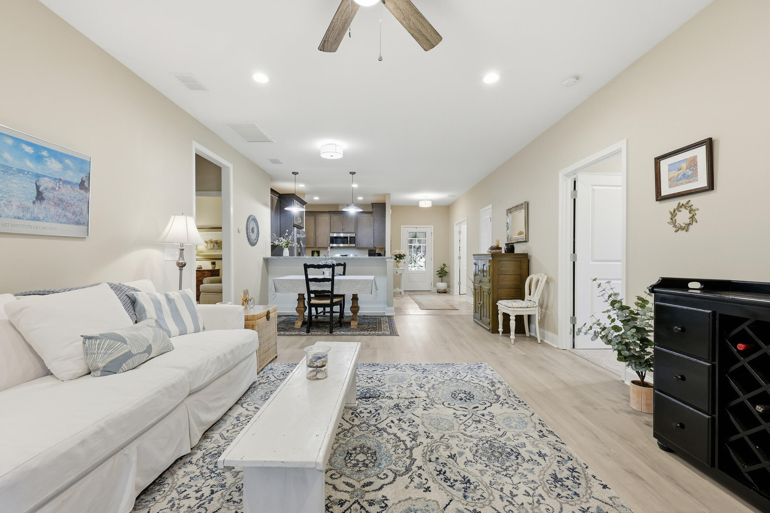 Mount Pleasant, South Carolina, 29466, United States, 3 Bedrooms Bedrooms, ,2 BathroomsBathrooms,Residential,For Sale,1992922