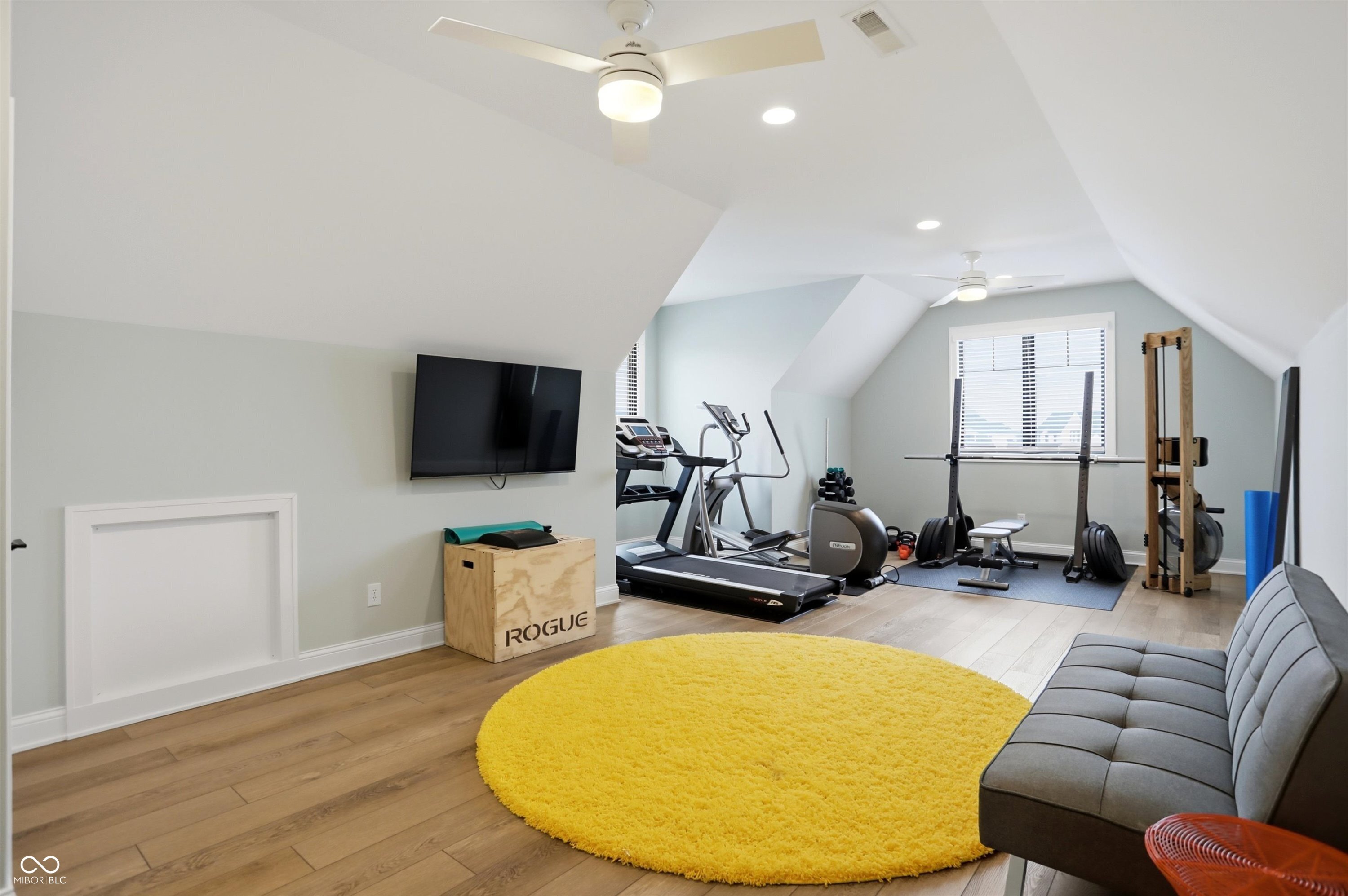 Carmel, Indiana, 46033, United States, 5 Bedrooms Bedrooms, ,5 BathroomsBathrooms,Residential,For Sale,2001203