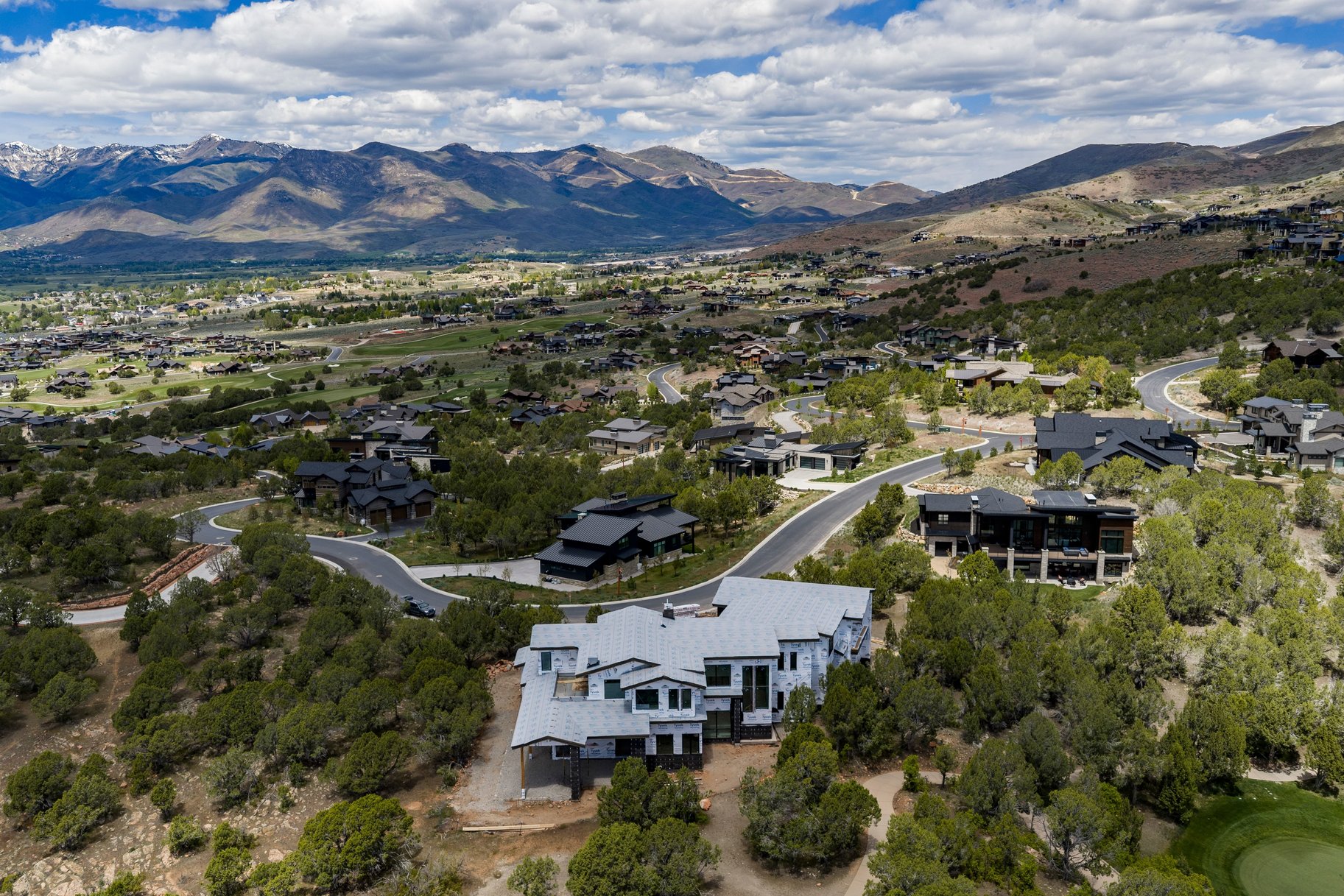 Luxury on Top of the Red Ledges - 物件實景