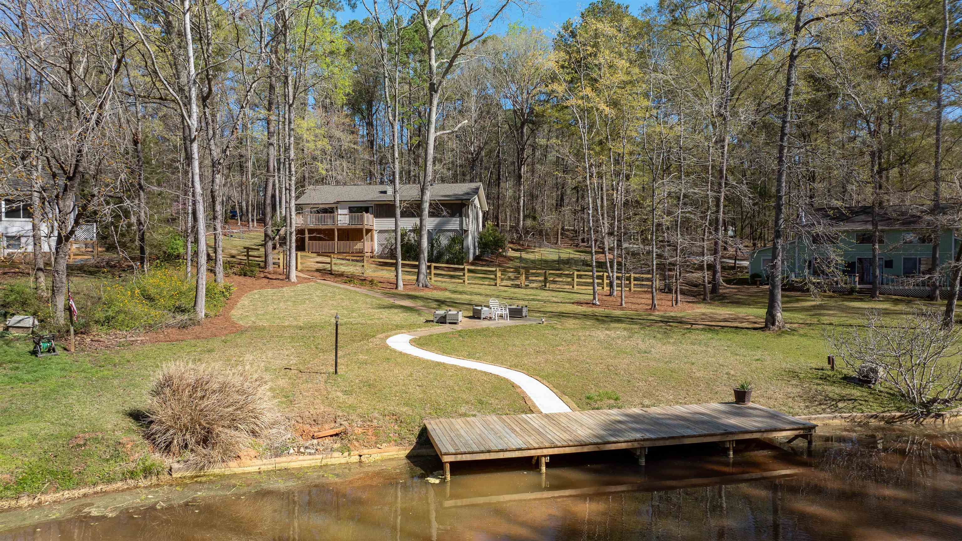 Greensboro, Georgia, 30642, United States, 5 Bedrooms Bedrooms, ,2 BathroomsBathrooms,Residential,For Sale,1907052