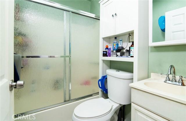 Compton, California, 90220, United States, 3 Bedrooms Bedrooms, ,2 BathroomsBathrooms,Residential,For Sale,1993898