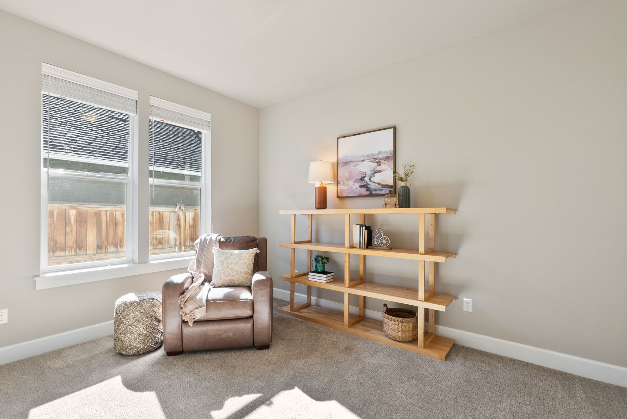 Sisters, Oregon, 97759, United States, 3 Bedrooms Bedrooms, ,2 BathroomsBathrooms,Residential,For Sale,1910956