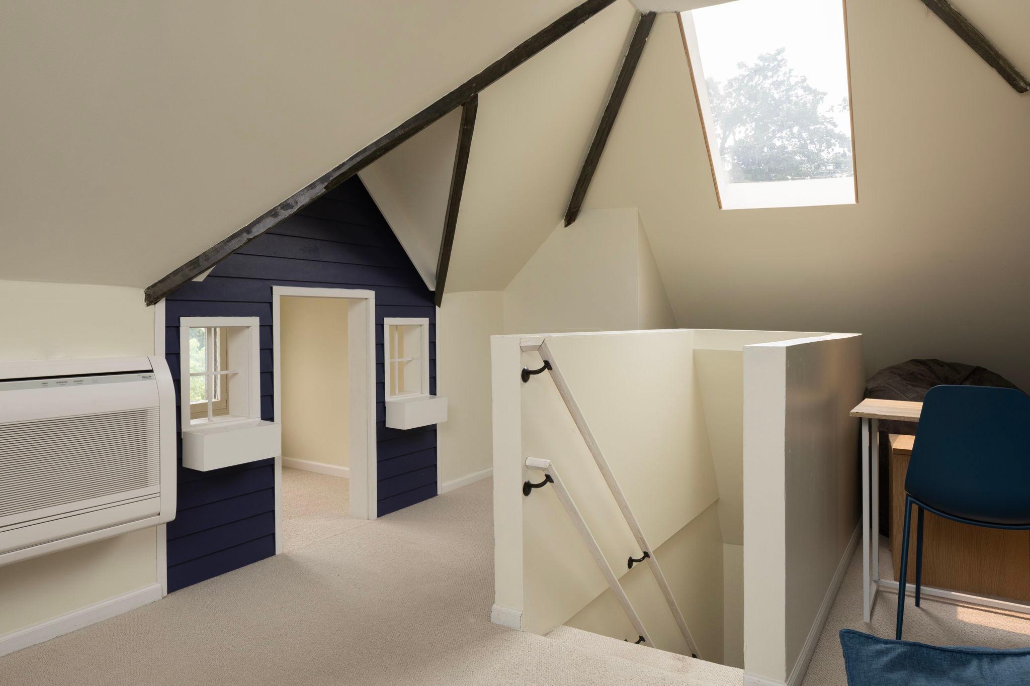 Minneapolis, Minnesota, 55403, United States, 3 Bedrooms Bedrooms, ,2 BathroomsBathrooms,Residential,For Sale,1901965
