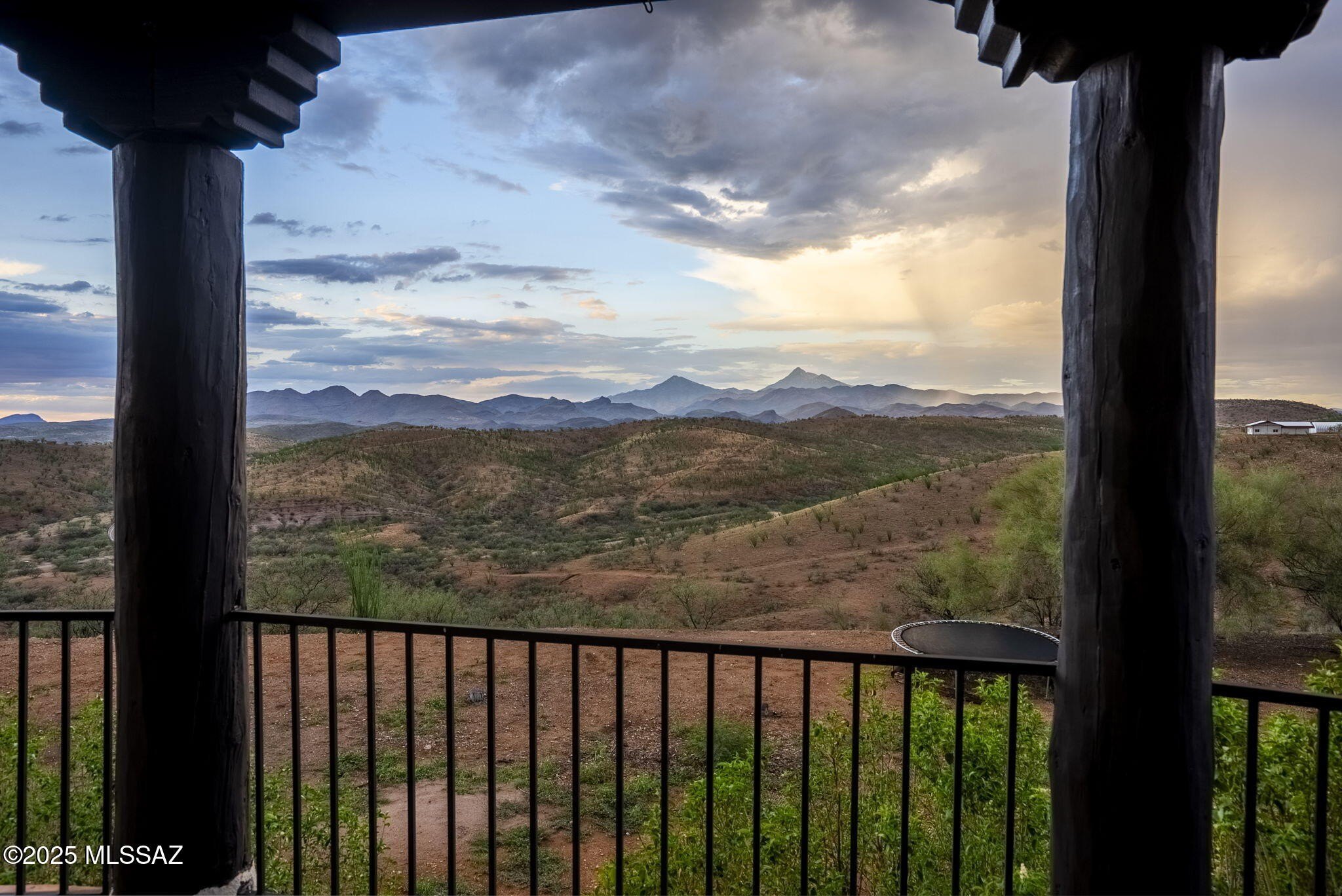 Patagonia, Arizona, 85624, United States, 3 Bedrooms Bedrooms, ,3 BathroomsBathrooms,Residential,For Sale,1943412