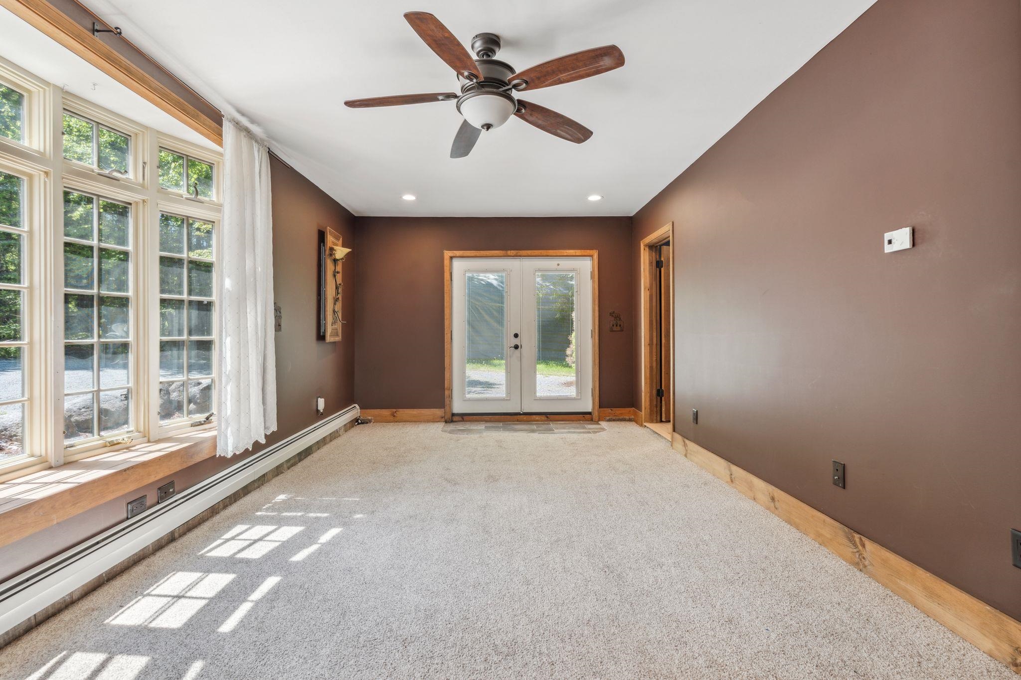 Newbury, New Hampshire, 03255, United States, 3 Bedrooms Bedrooms, ,2 BathroomsBathrooms,Residential,For Sale,1847258