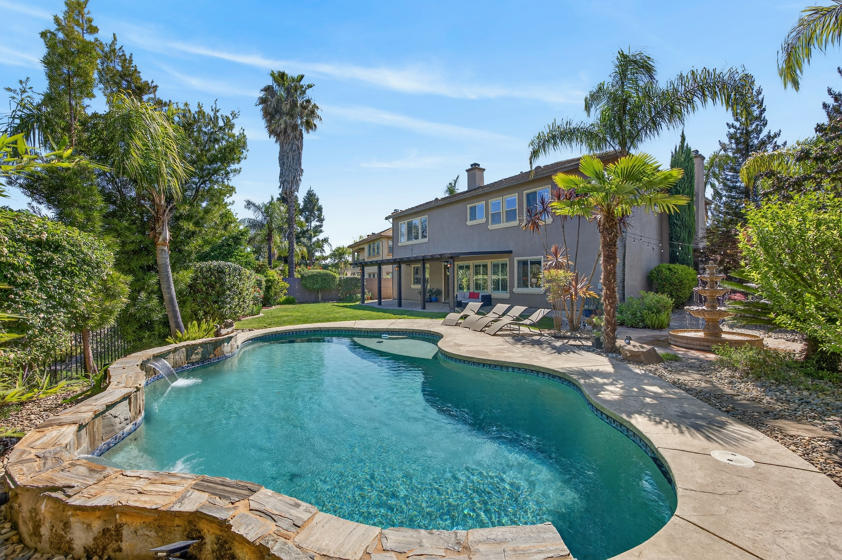  1864 Avondale Drive, Roseville, CA 95747 - 物件實景