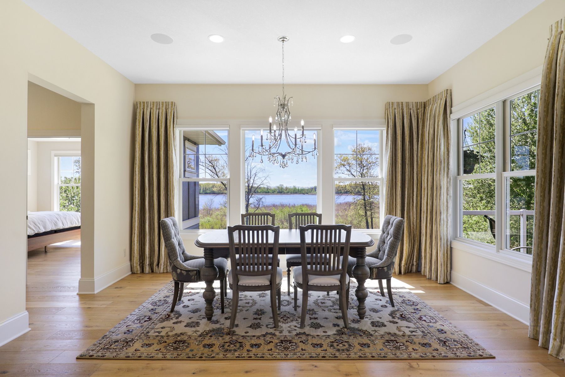  Architectural Luxury with Panoramic Sunset and Lake Views - 物件實景