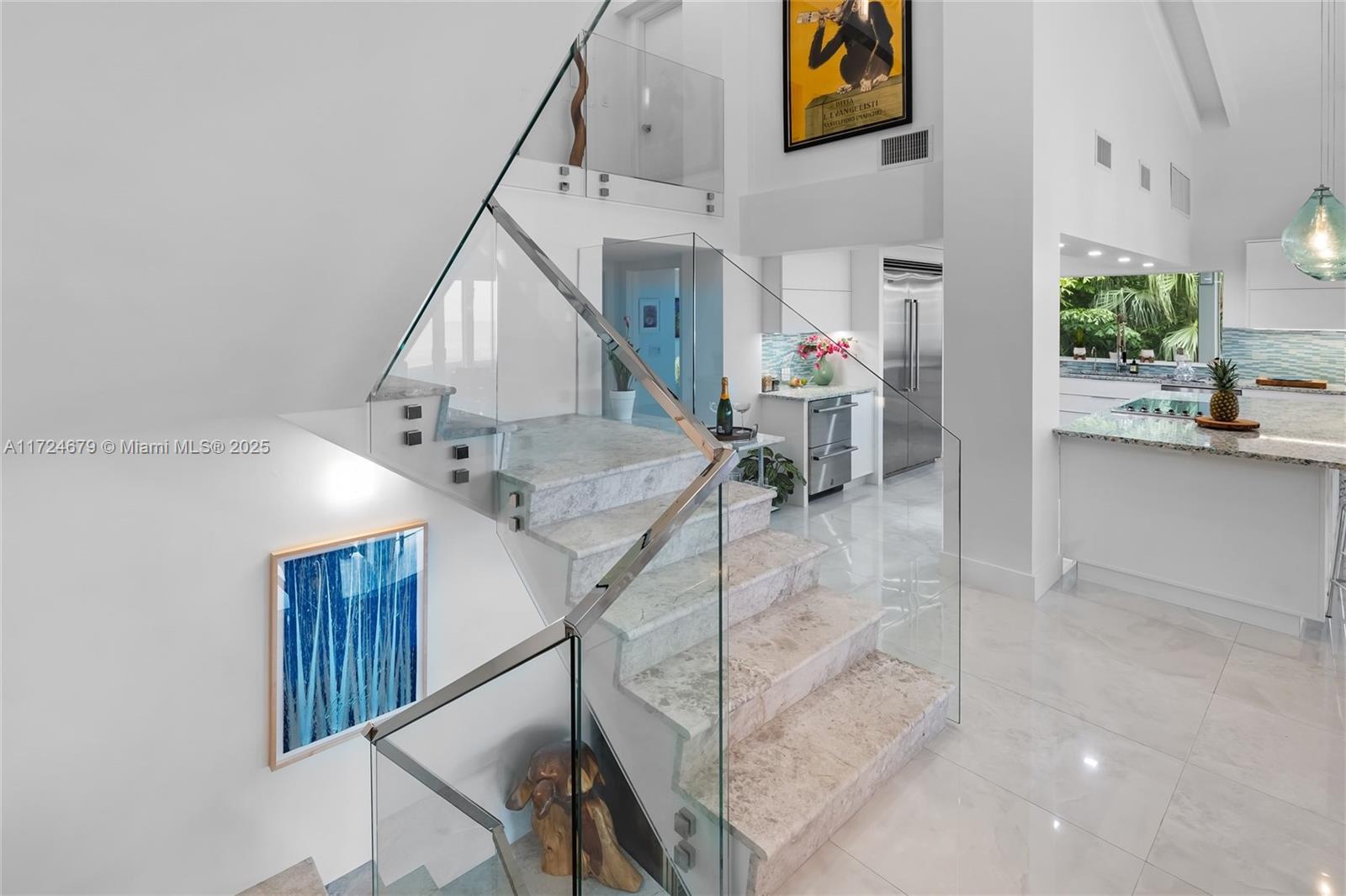 Islamorada, Florida, 33036, United States, 6 Bedrooms Bedrooms, ,4 BathroomsBathrooms,Residential,For Sale,1932543