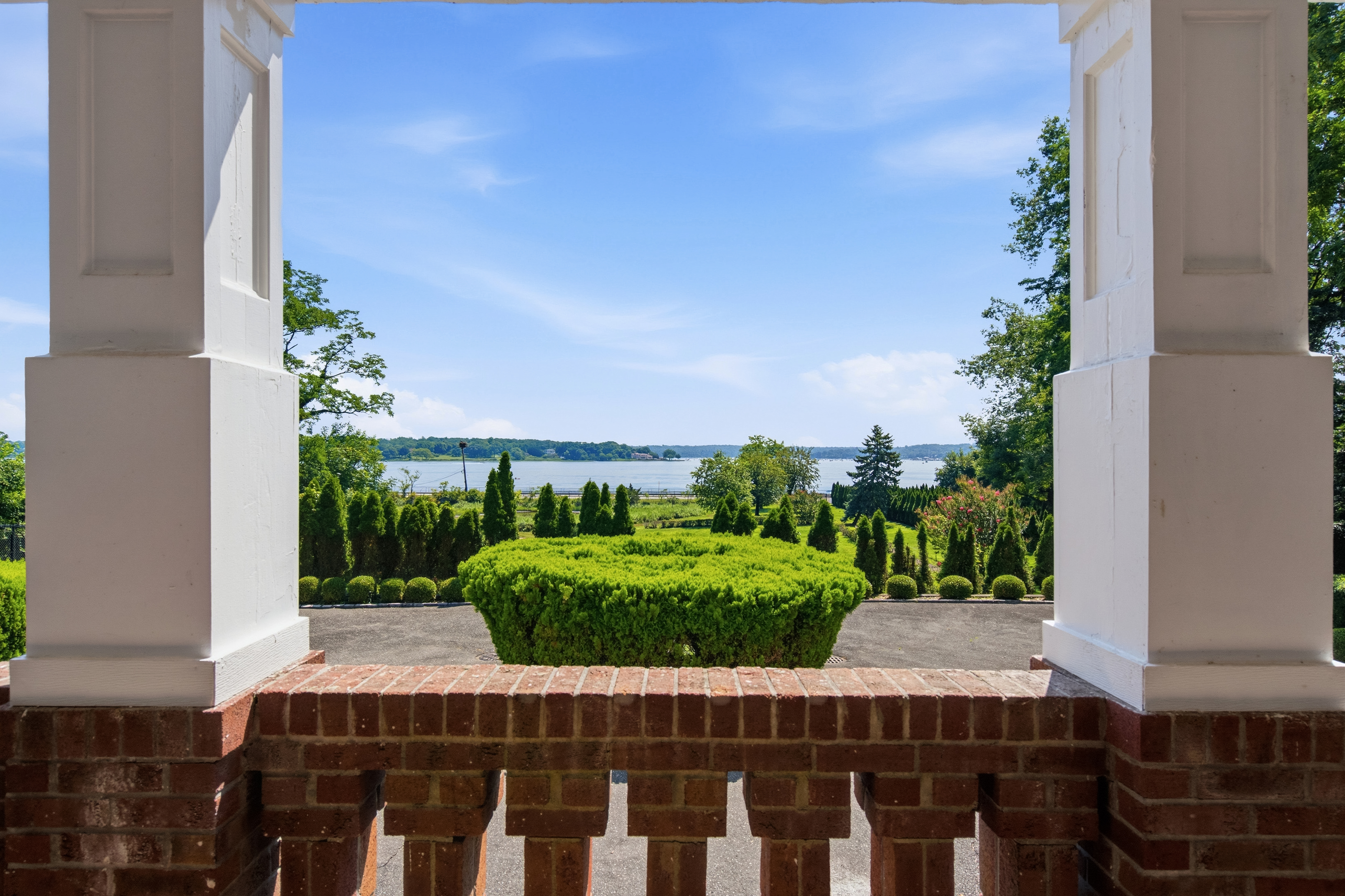  1007 W Shore Road, Mill Neck, NY, 11765 - 物件實景
