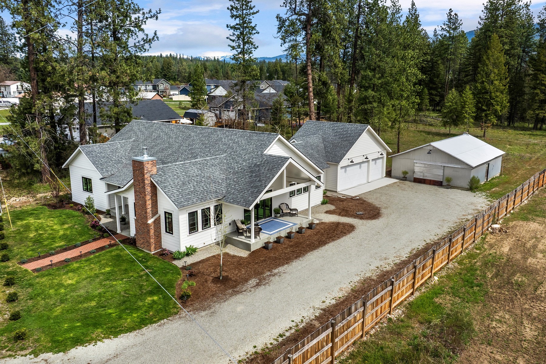  River Town Revival - 物件實景