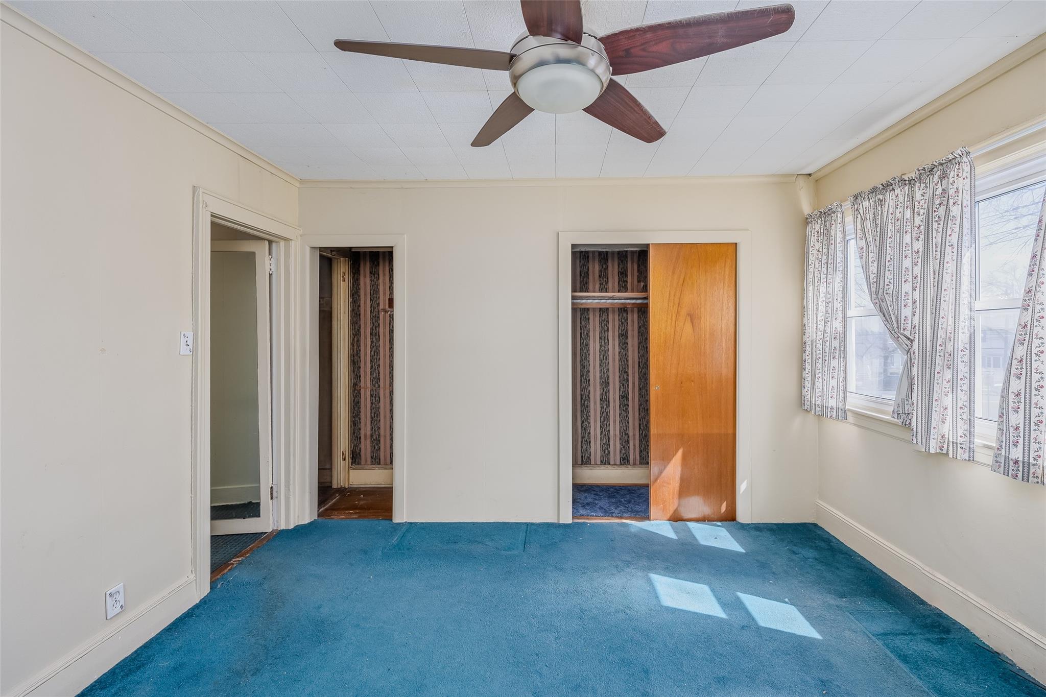 Queens Village, New York, 11428, United States, 4 Bedrooms Bedrooms, ,2 BathroomsBathrooms,Residential,For Sale,1752730