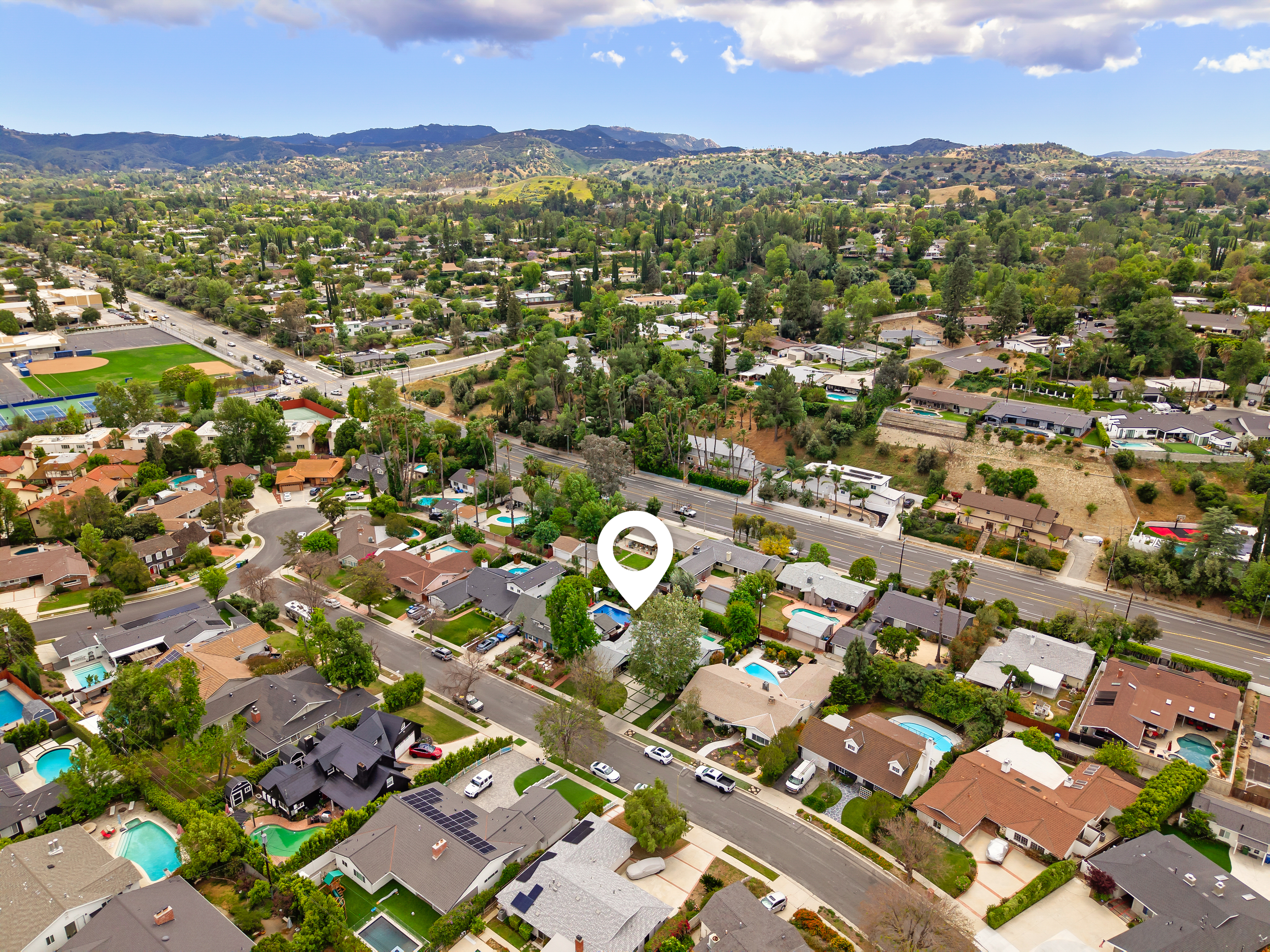  5647 Ramara Avenue, Woodland Hills, CA 91367 - 物件實景