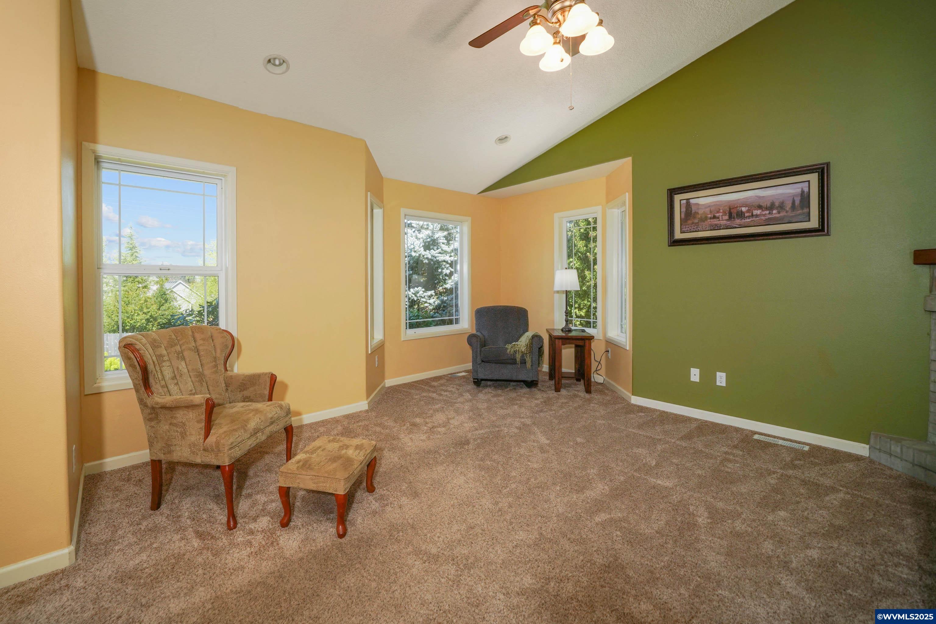 Salem, Oregon, 97306, United States, 3 Bedrooms Bedrooms, ,2 BathroomsBathrooms,Residential,For Sale,1762533