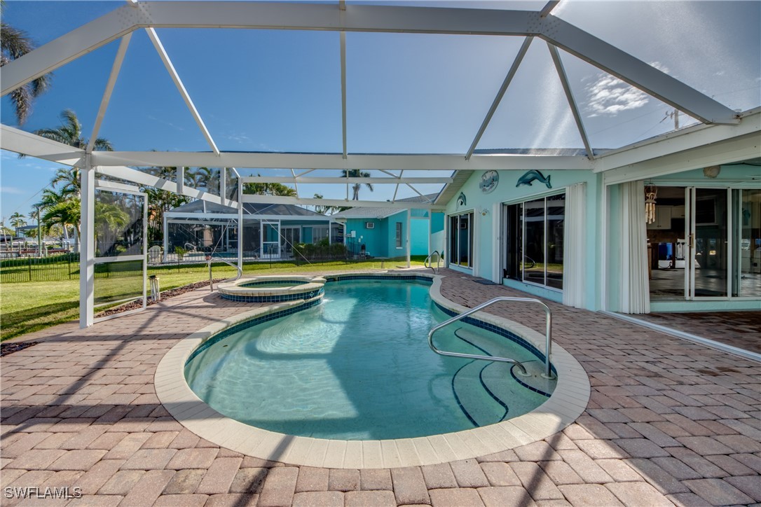 Matlacha, Florida, 33993, United States, 2 Bedrooms Bedrooms, ,2 BathroomsBathrooms,Residential,For Sale,1980106