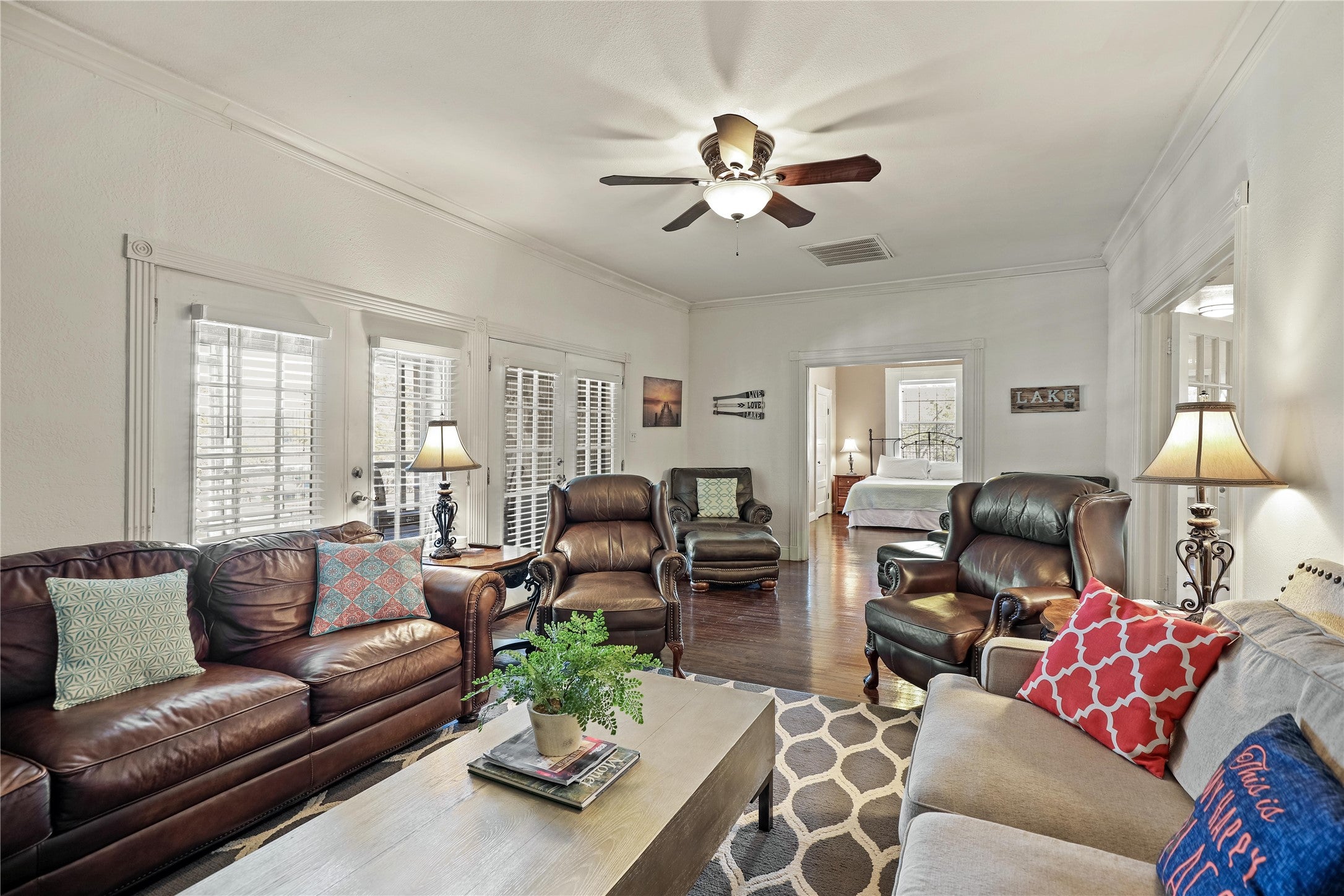 Possum Kingdom Lake, Texas, 76450, United States, 5 Bedrooms Bedrooms, ,3 BathroomsBathrooms,Residential,For Sale,2049060