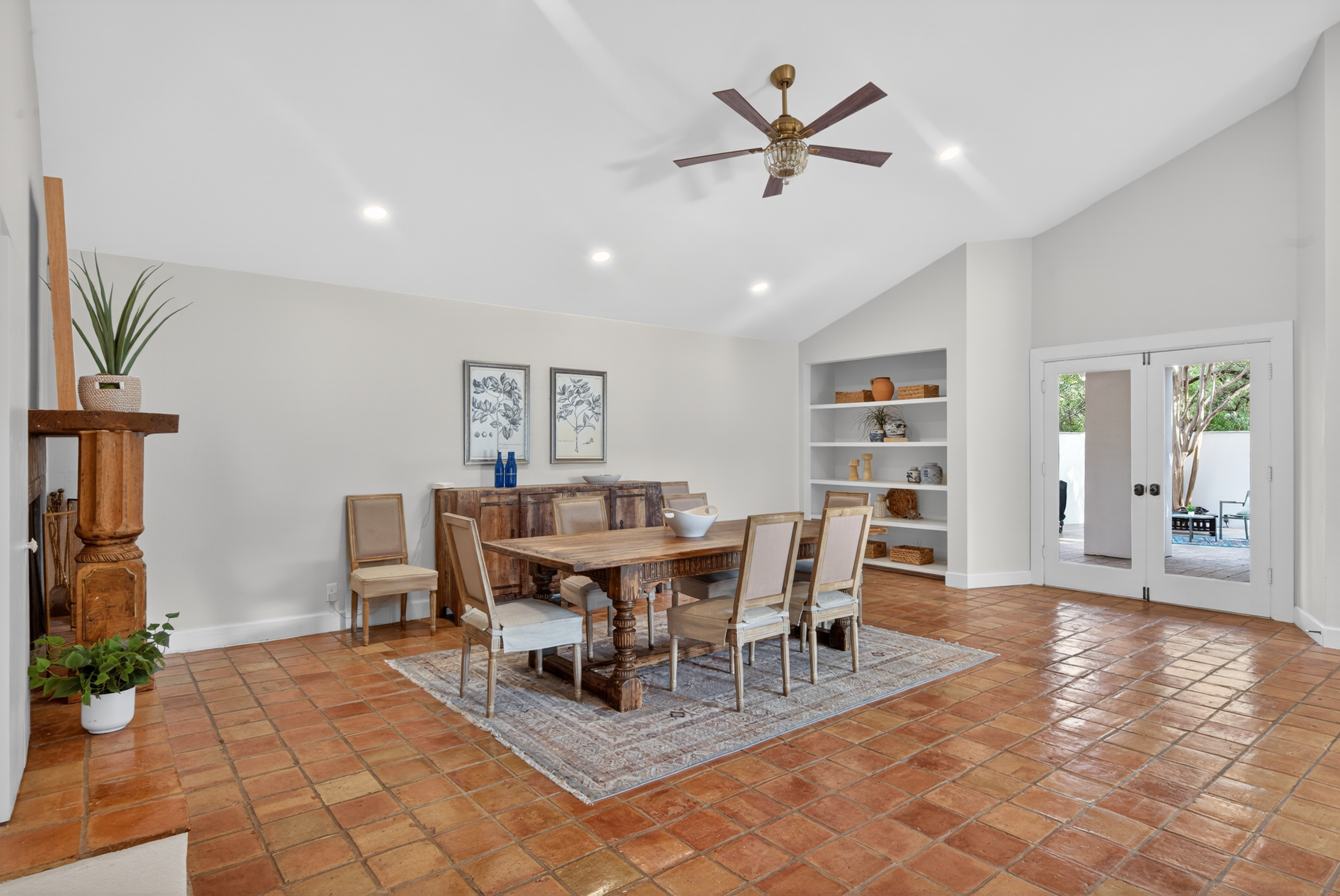  Experience Rare Privacy and Resort Style Living in Alamo Heights - 物件實景