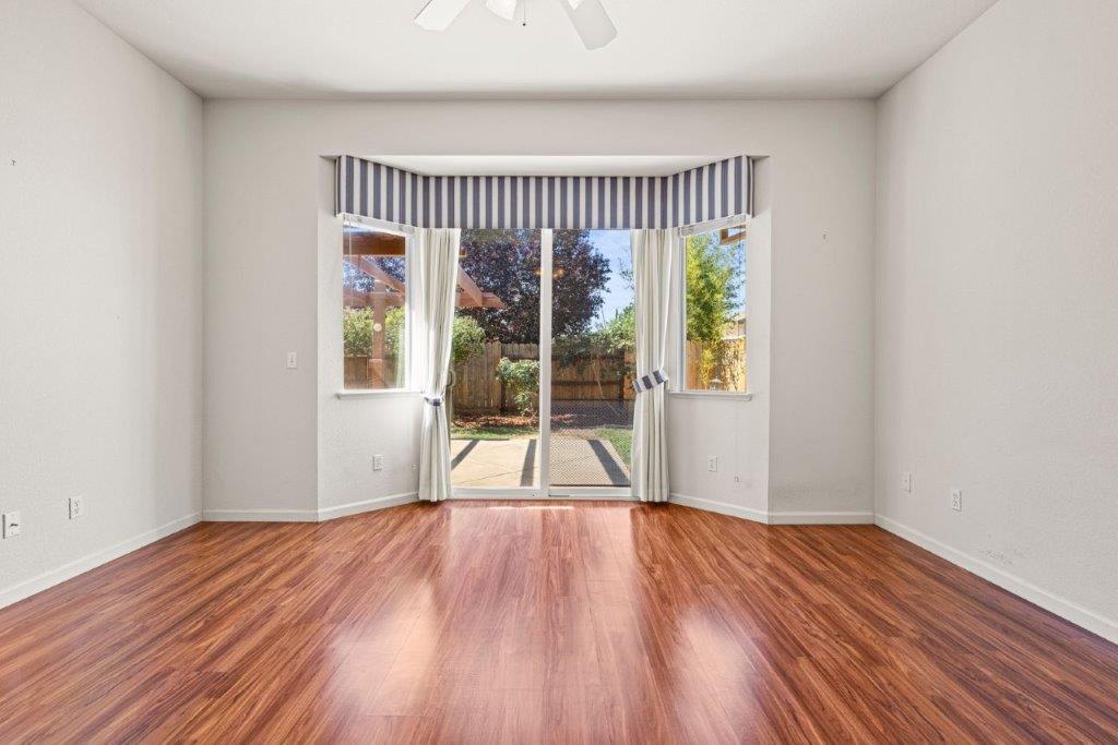 Galt, California, 95632, United States, 3 Bedrooms Bedrooms, ,2 BathroomsBathrooms,Residential,For Sale,1983773