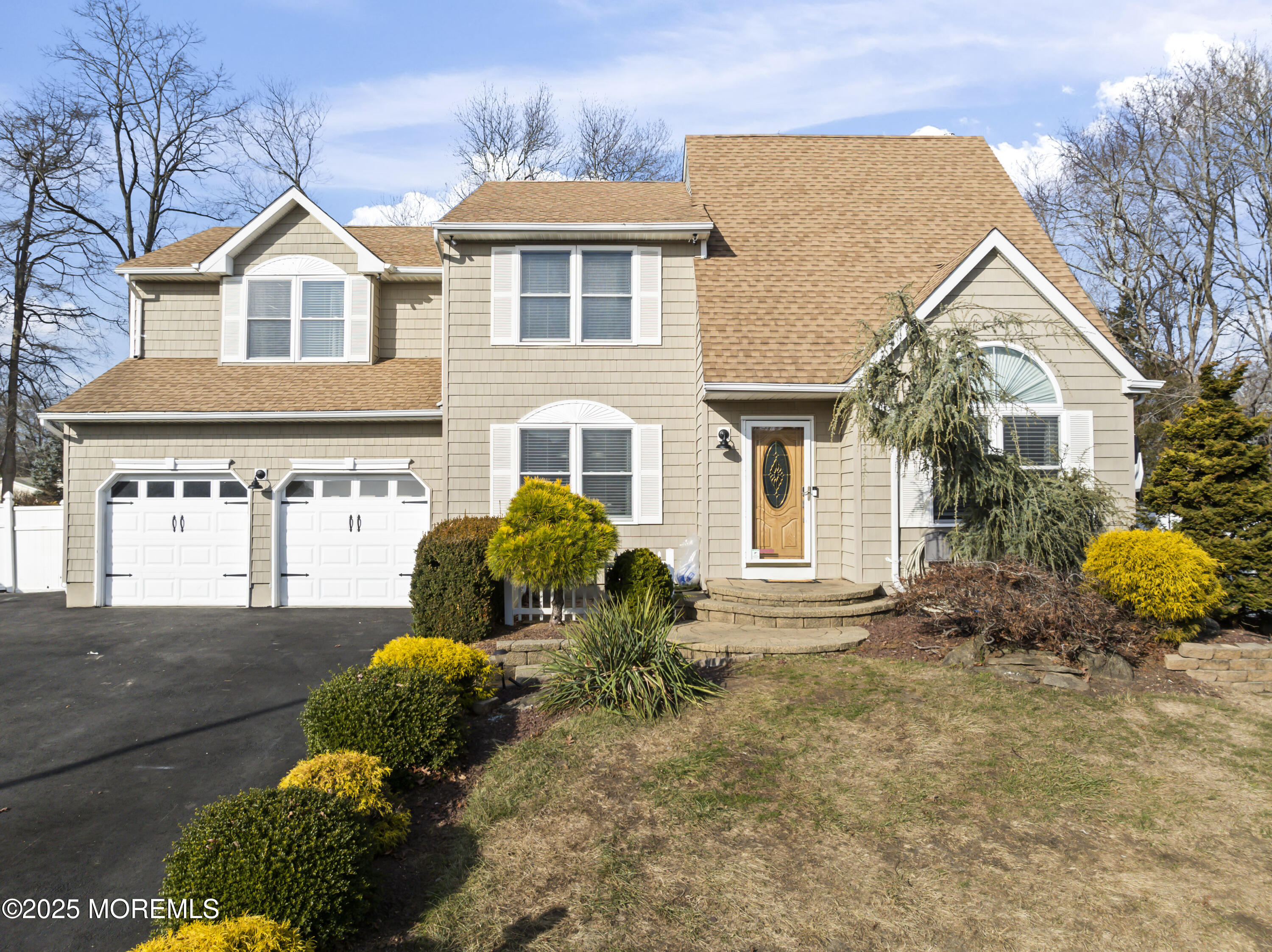 Howell, New Jersey, 07731, United States, 4 Bedrooms Bedrooms, ,3 BathroomsBathrooms,Residential,For Sale,1944889