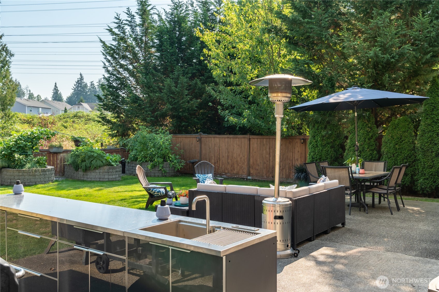 Bothell, Washington, 98012, United States, 4 Bedrooms Bedrooms, ,3 BathroomsBathrooms,Residential,For Sale,1939076
