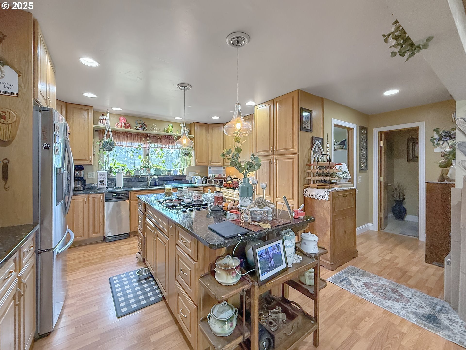 Brookings, Oregon, 97415, United States, 3 Bedrooms Bedrooms, ,3 BathroomsBathrooms,Residential,For Sale,1983879