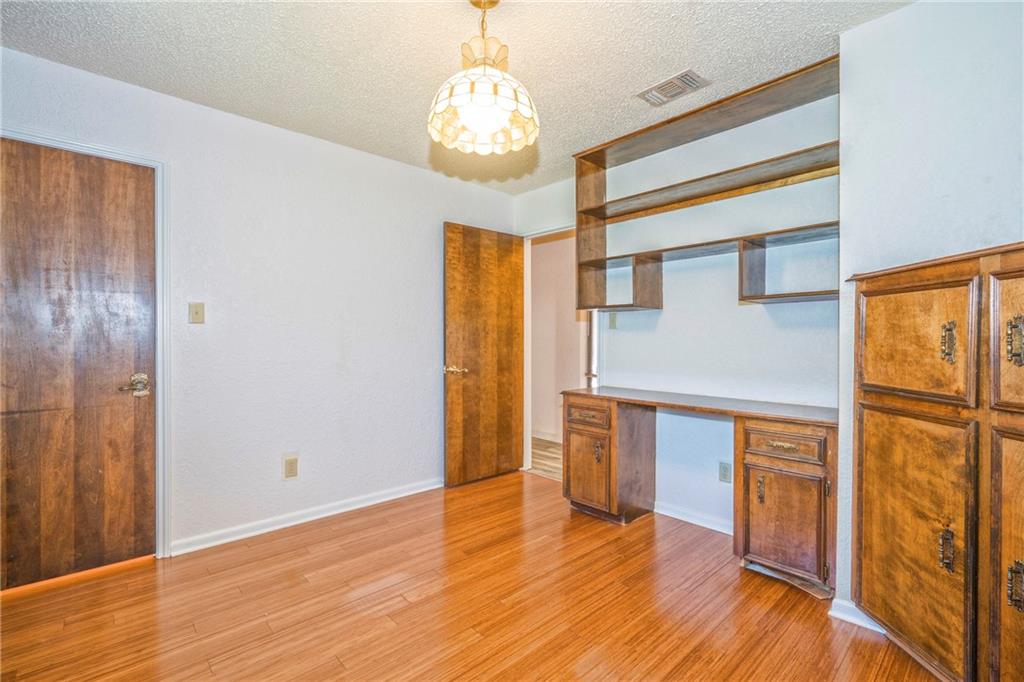Robstown, Texas, 78380, United States, 5 Bedrooms Bedrooms, ,4 BathroomsBathrooms,Residential,For Sale,1856855