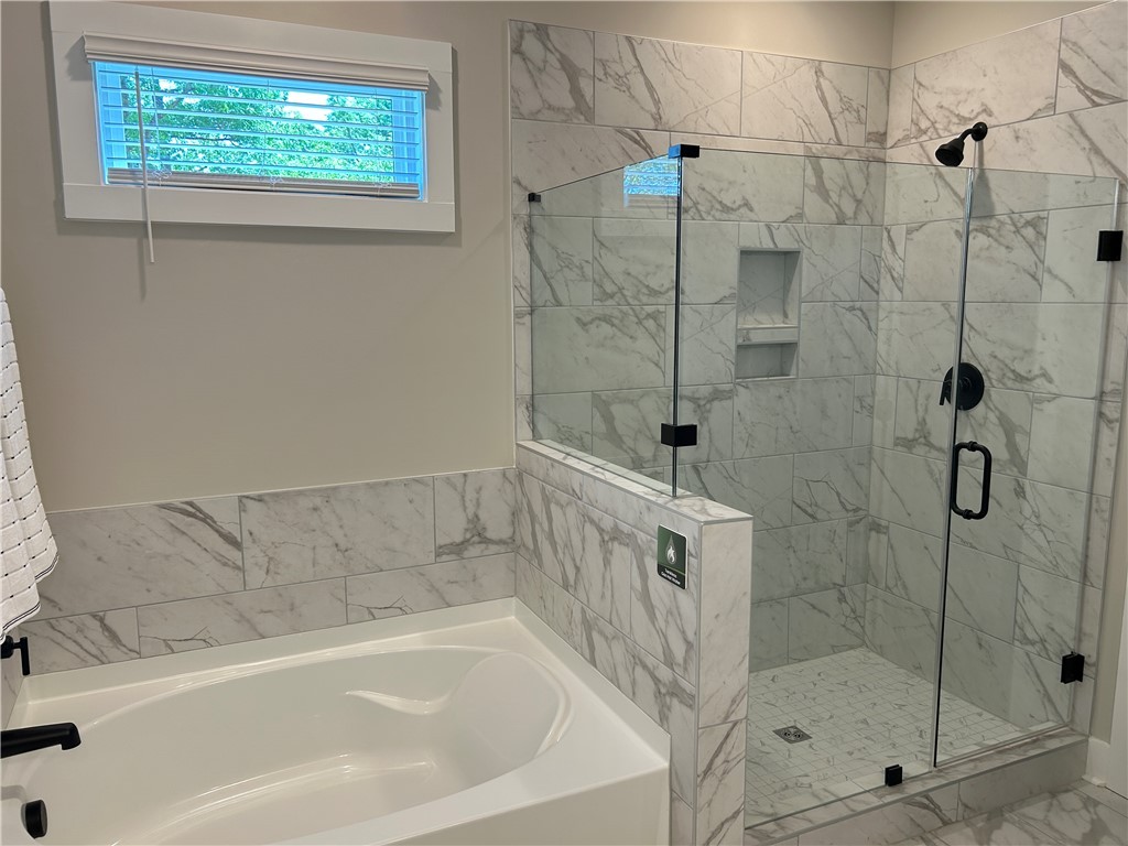 Central, South Carolina, 29630, United States, 3 Bedrooms Bedrooms, ,3 BathroomsBathrooms,Residential,For Sale,2001717