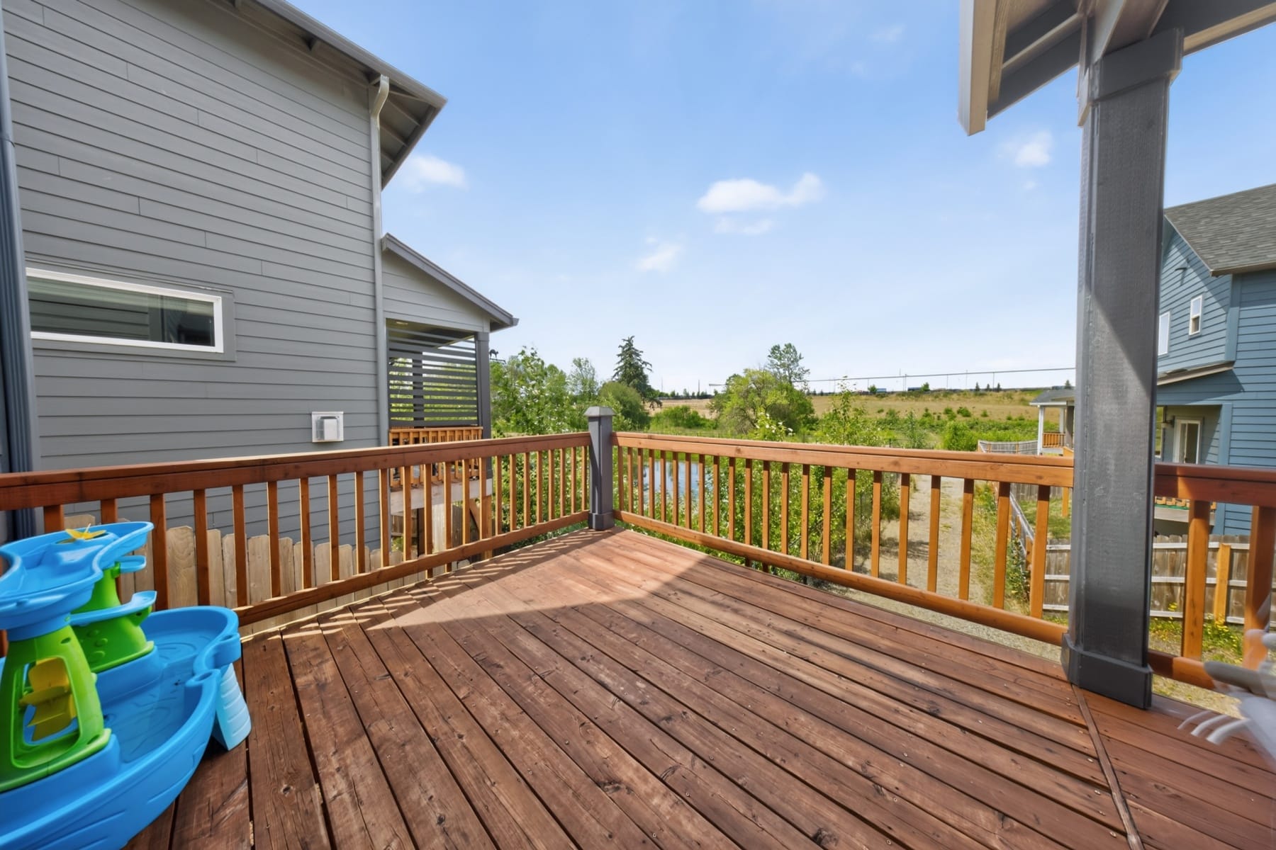  1147 N FAIRHOPE PL Ridgefield, WA 98642 - 物件實景