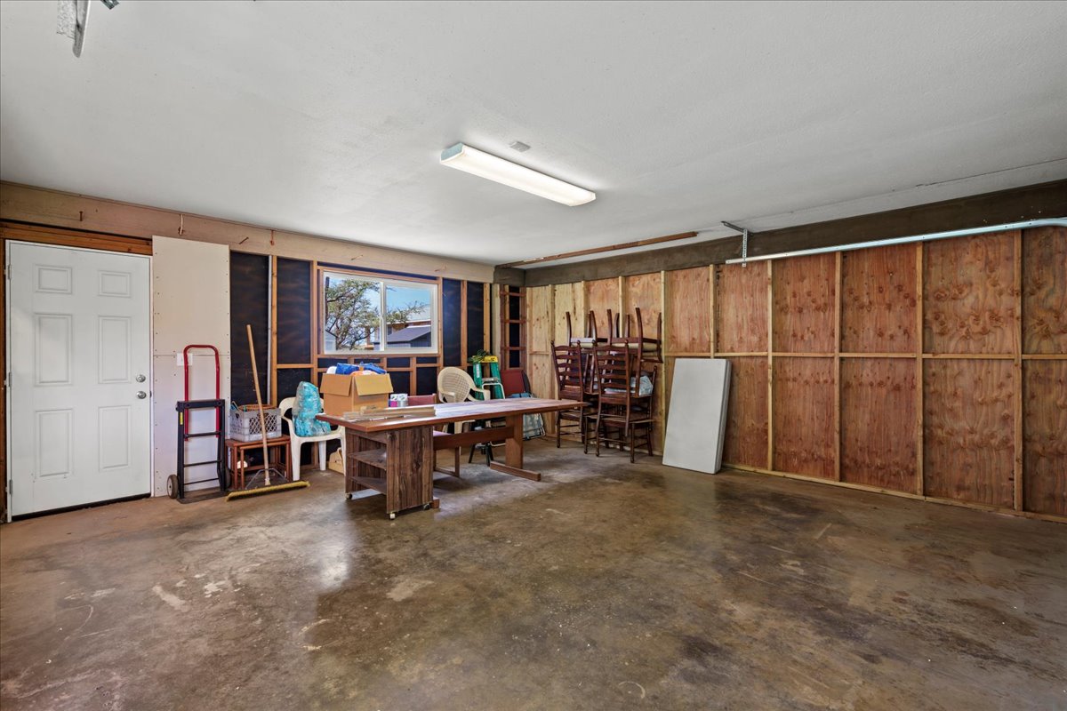 Kihei, Hawaii, 96753, United States, 4 Bedrooms Bedrooms, ,3 BathroomsBathrooms,Residential,For Sale,1975844