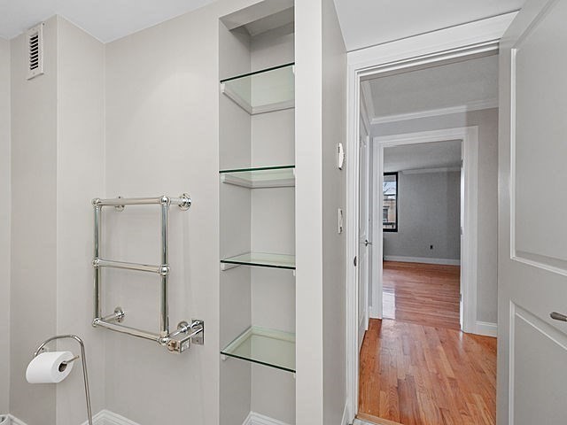 Brookline, Massachusetts, 02446, United States, 1 Bedroom Bedrooms, ,1 BathroomBathrooms,Residential,For Sale,1737969