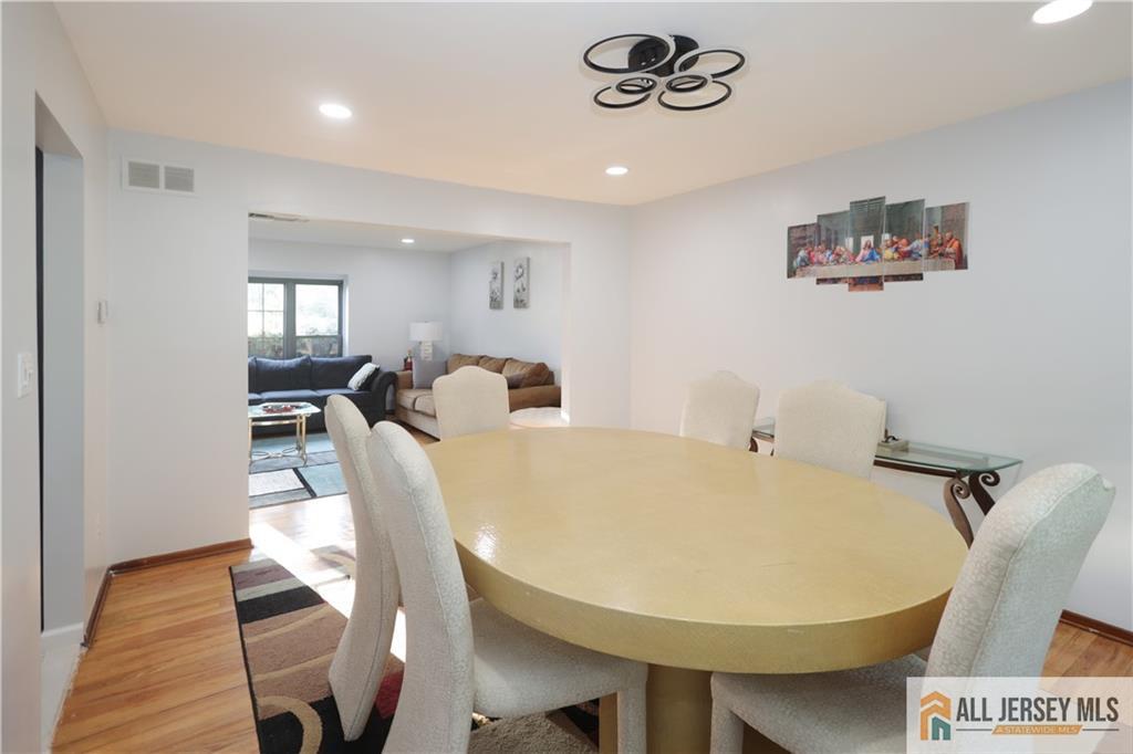 East Brunswick, New Jersey, 08816, United States, 4 Bedrooms Bedrooms, ,3 BathroomsBathrooms,Residential,For Sale,1895704