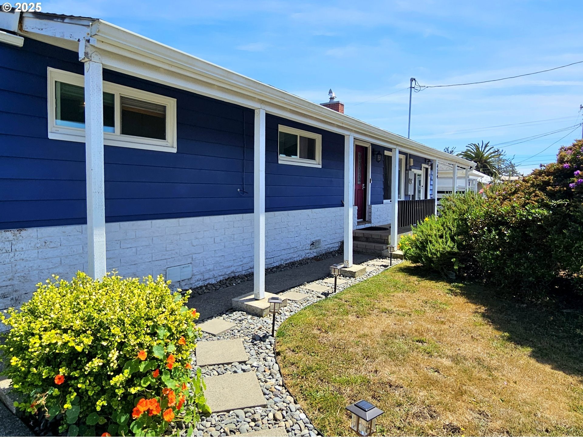 Brookings, Oregon, 97415, United States, 3 Bedrooms Bedrooms, ,3 BathroomsBathrooms,Residential,For Sale,1974179