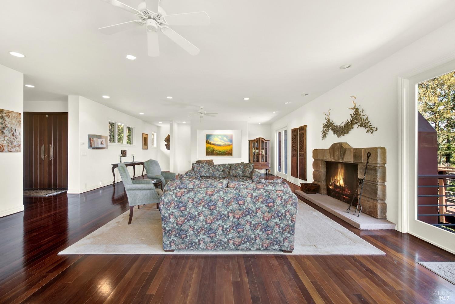 Napa, California, 94574, United States, 4 Bedrooms Bedrooms, ,5 BathroomsBathrooms,Residential,For Sale,1784164