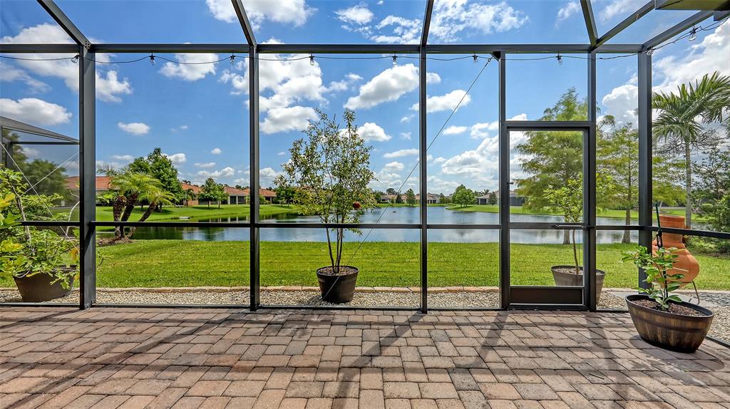 Sarasota, Florida, 34243, United States, 5 Bedrooms Bedrooms, ,4 BathroomsBathrooms,Residential,For Sale,1927282