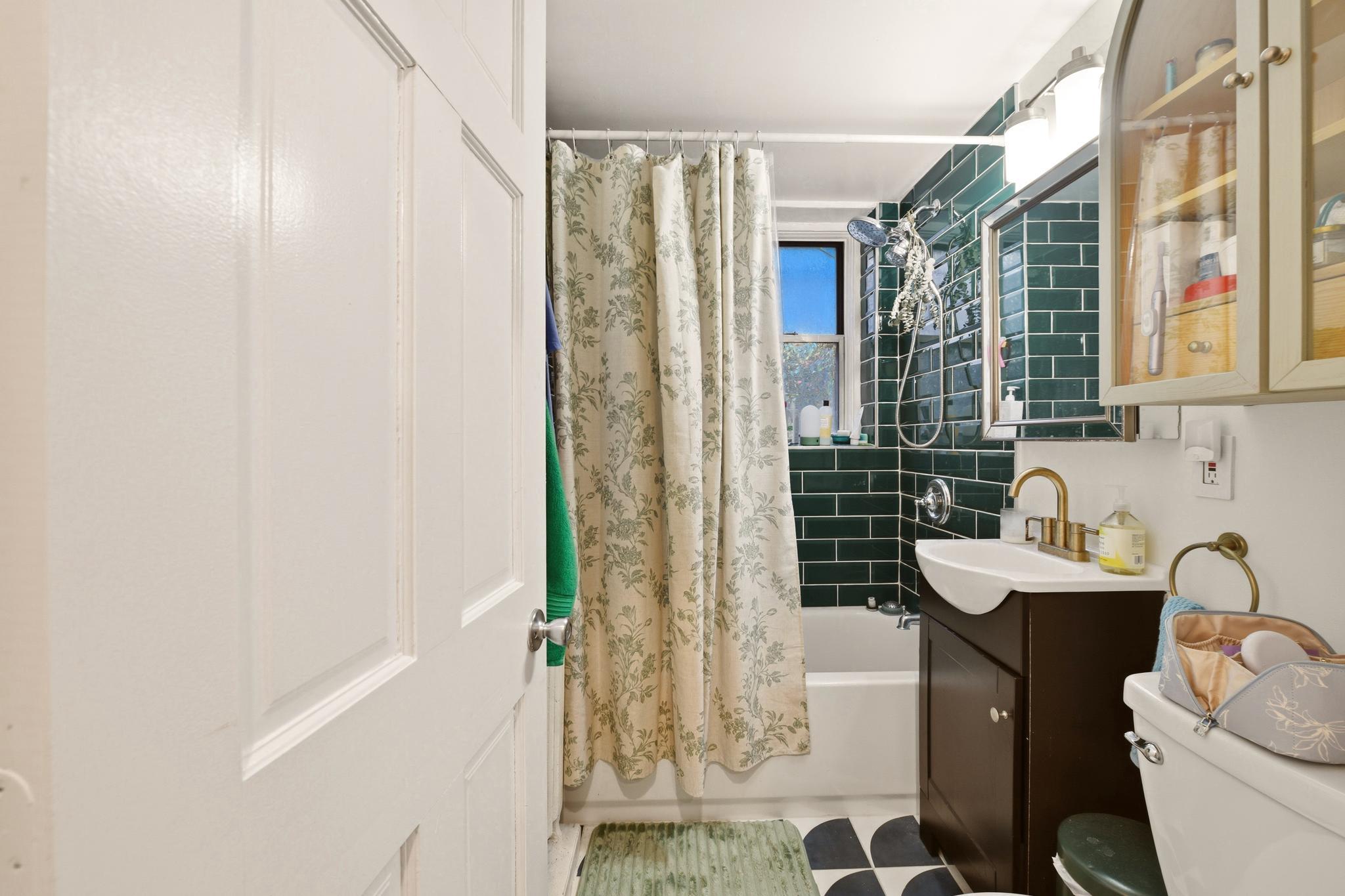  1820 Clydesdale Place NW, Washington, DC, 20009 - 物件實景