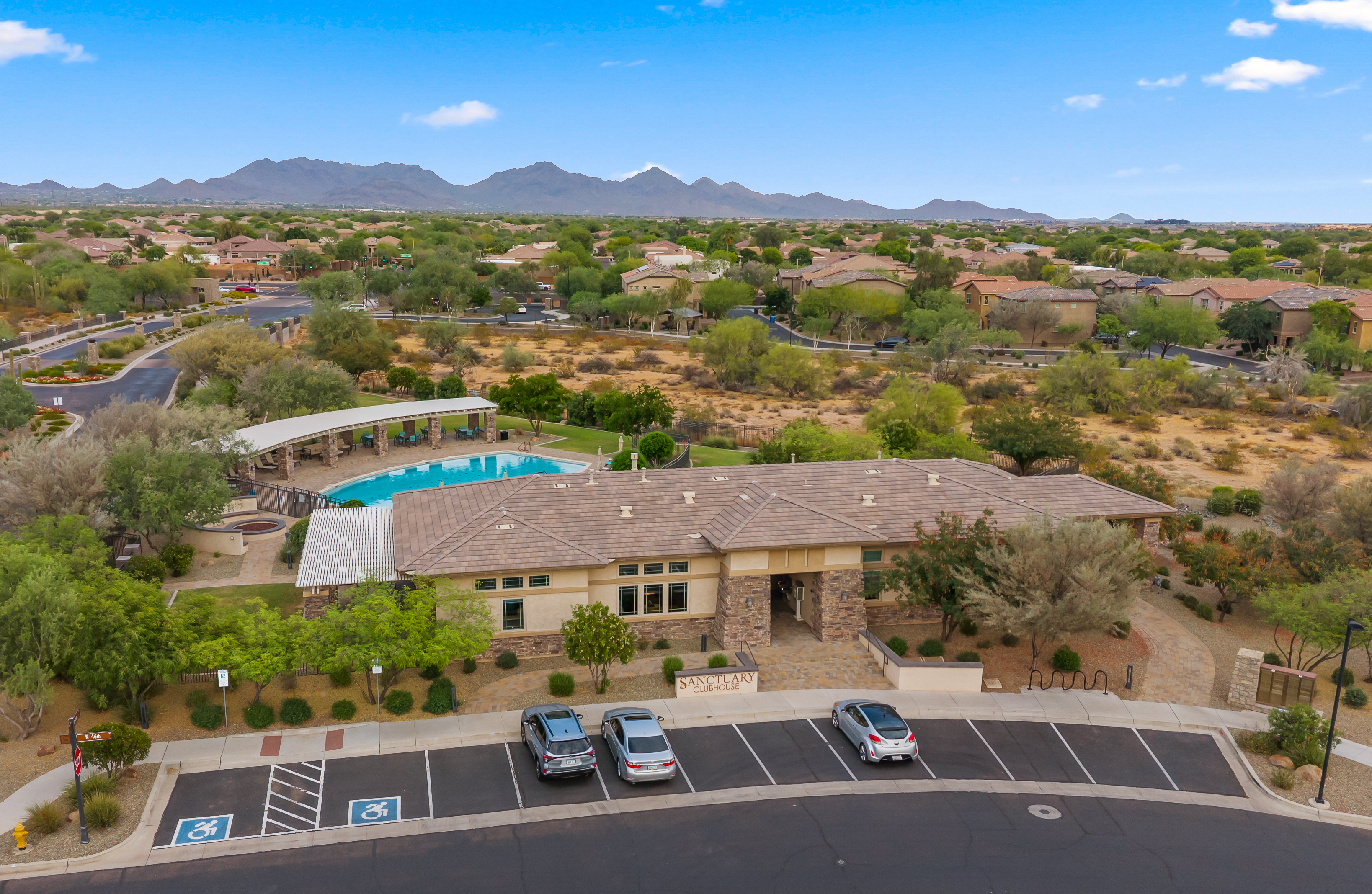  4724 E Parkside Lane  Phoenix, AZ - 物件實景