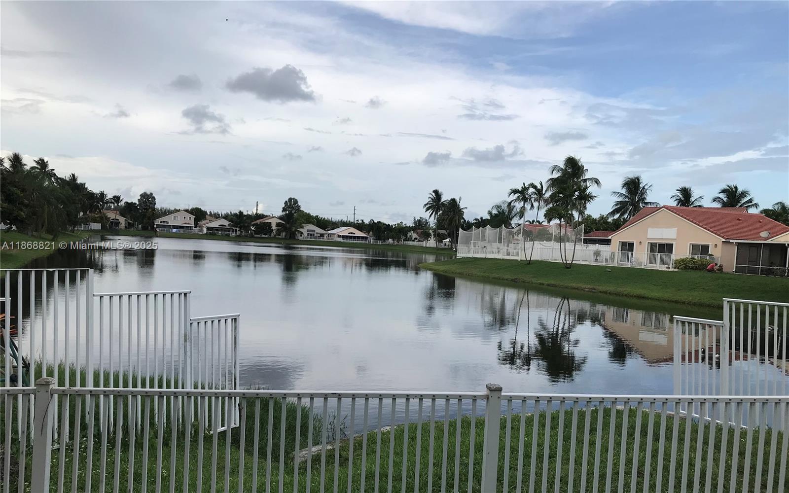Hollywood, Florida, 33312, United States, 3 Bedrooms Bedrooms, ,2 BathroomsBathrooms,Residential,For Sale,1933088