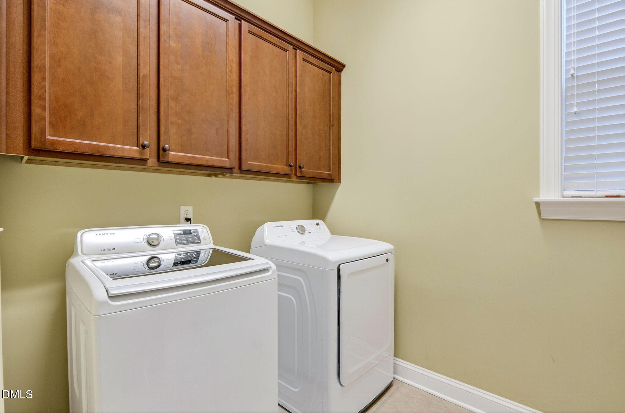 Wake Forest, North Carolina, 27587, United States, 4 Bedrooms Bedrooms, ,4 BathroomsBathrooms,Residential,For Sale,1991002