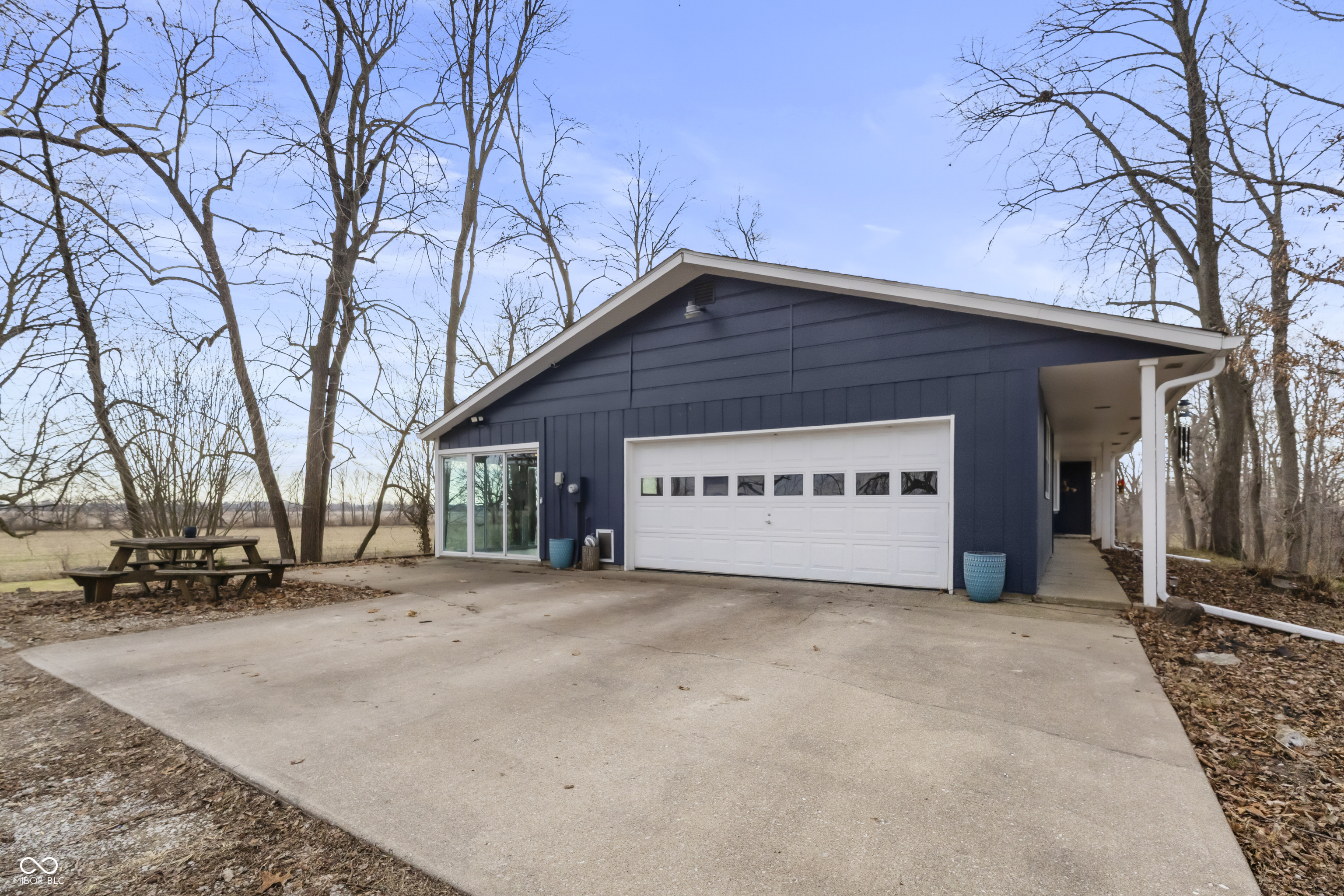 Whiteland, Indiana, 46184, United States, 3 Bedrooms Bedrooms, ,4 BathroomsBathrooms,Residential,For Sale,2007779