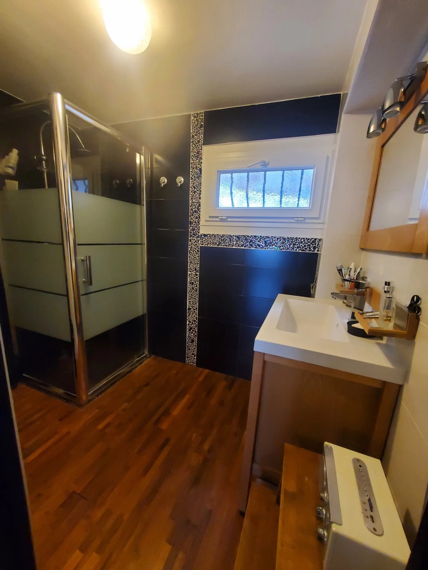 Saint-Raphaël, Provence-Alpes-Côte d’Azur, 83700, FR, 13 Bedrooms Bedrooms, ,16 BathroomsBathrooms,Residential,For Sale,1994506