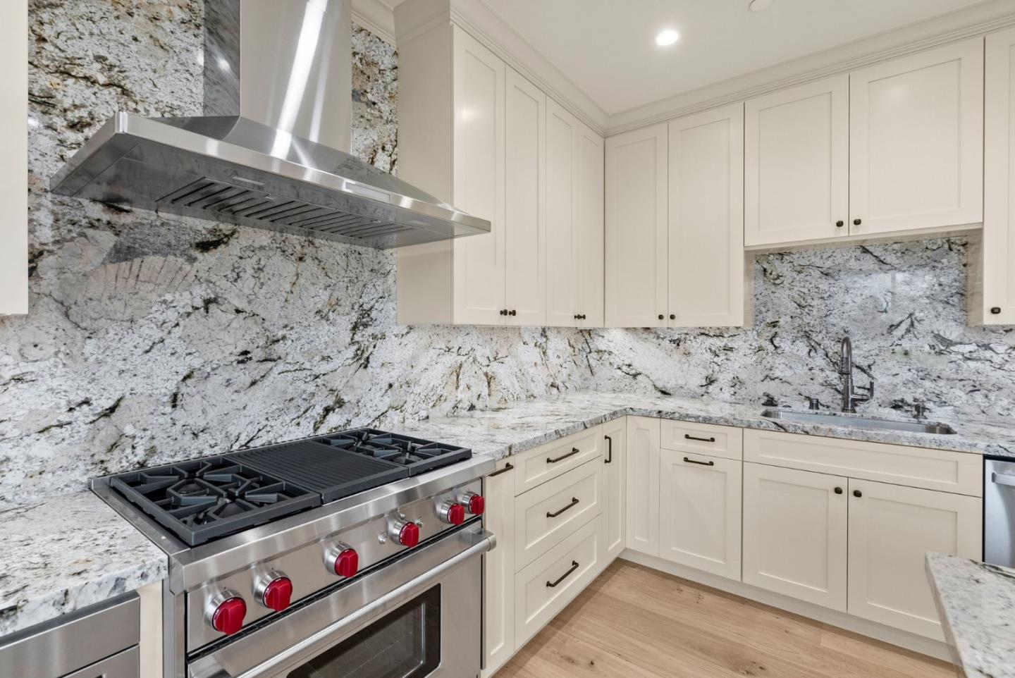 San Mateo, California, 94402, United States, 5 Bedrooms Bedrooms, ,4 BathroomsBathrooms,Residential,For Sale,1941732