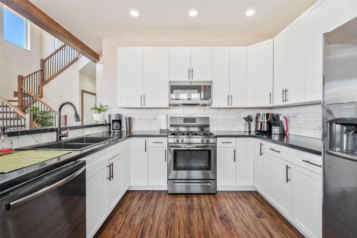 Hayden, Colorado, 81639, United States, 4 Bedrooms Bedrooms, ,3 BathroomsBathrooms,Residential,For Sale,1882976