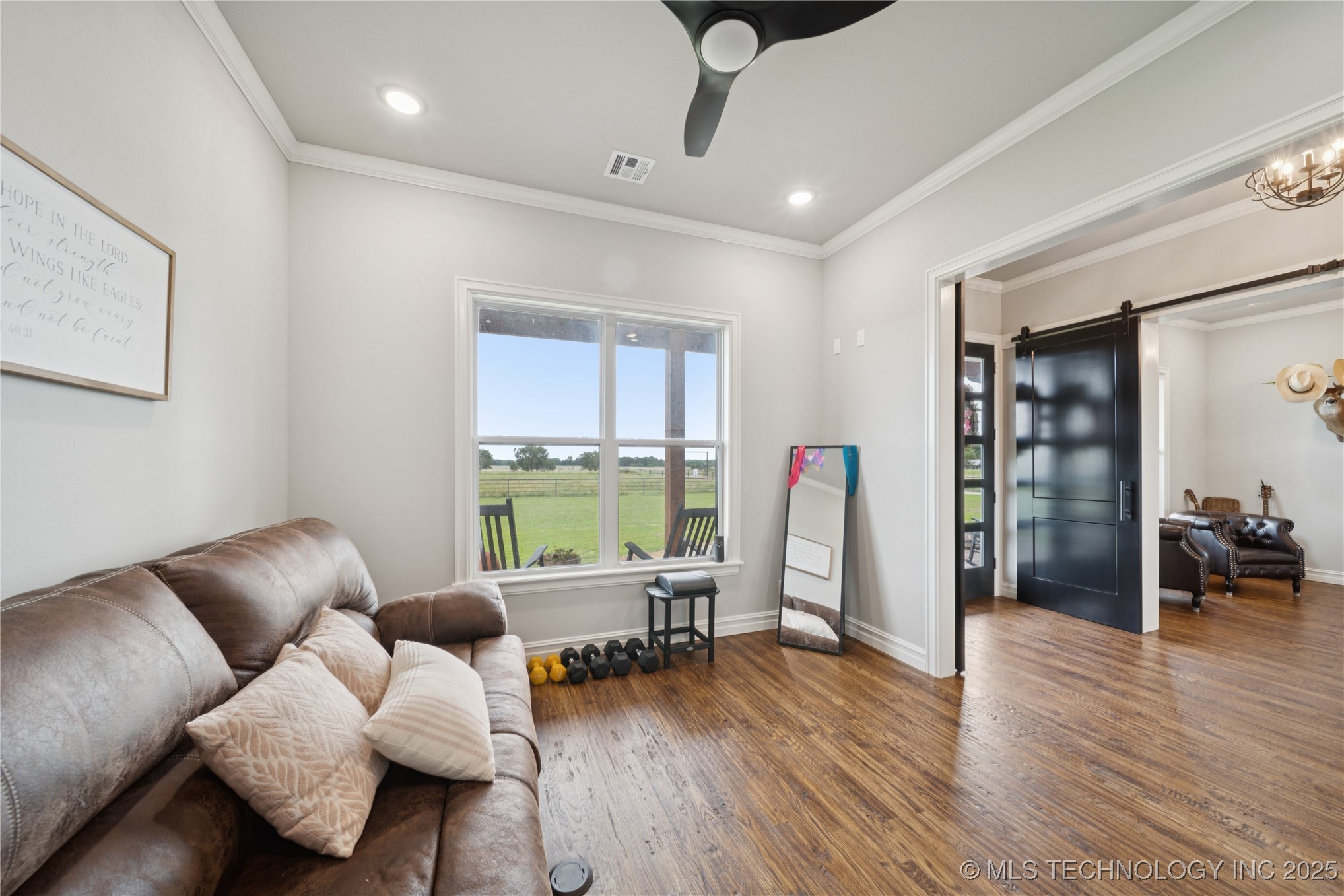 Pryor, Oklahoma, 74361, United States, 4 Bedrooms Bedrooms, ,4 BathroomsBathrooms,Residential,For Sale,1916724