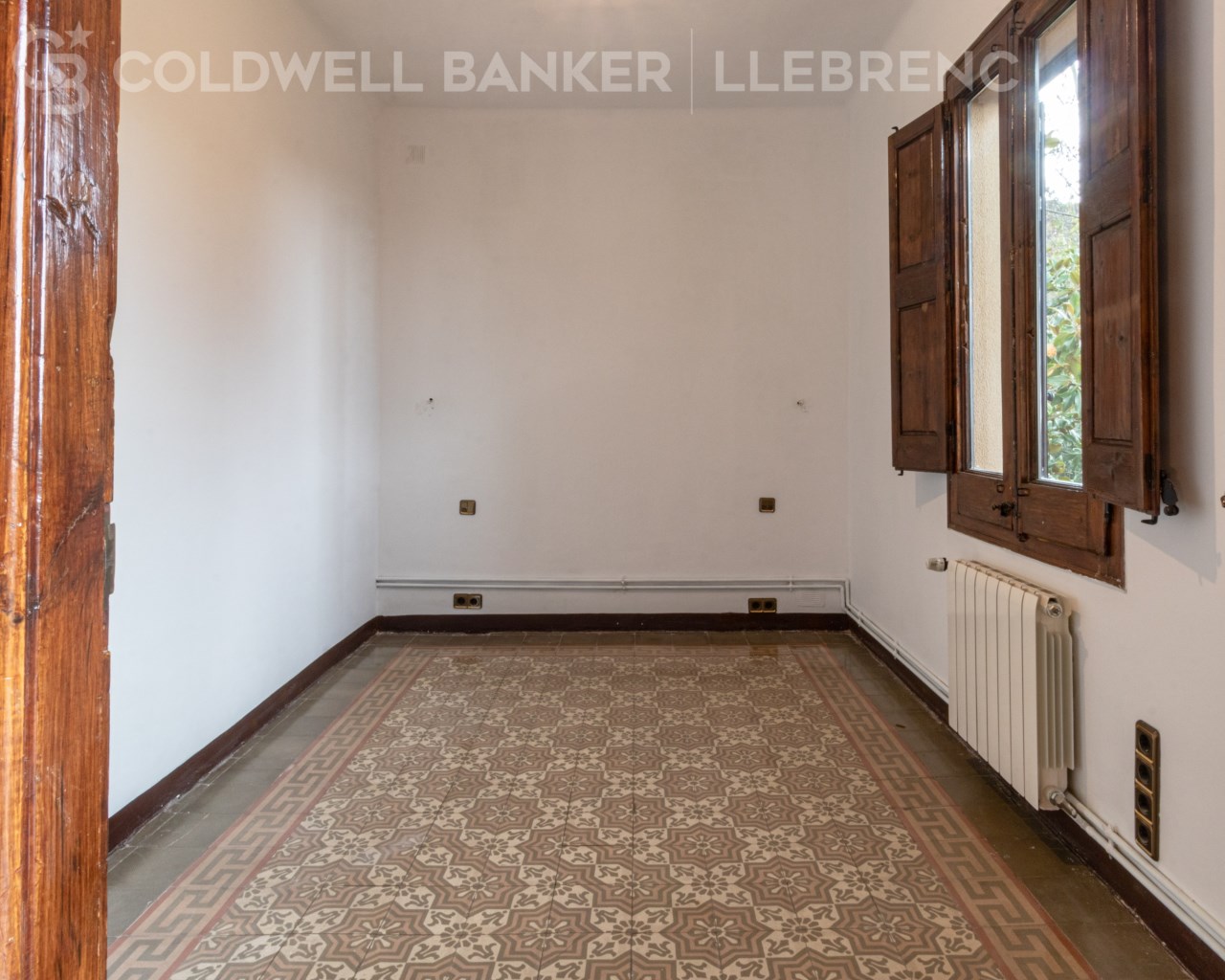 Barcelona, Barcelona, Sarri? - Sant Gervasi, Vallv, Barcelona, Catalonia, ES, 6 Bedrooms Bedrooms, ,2 BathroomsBathrooms,Residential,For Sale,Barcelona, Barcelona, Sarri? - Sant Gervasi, Vallv,1614842