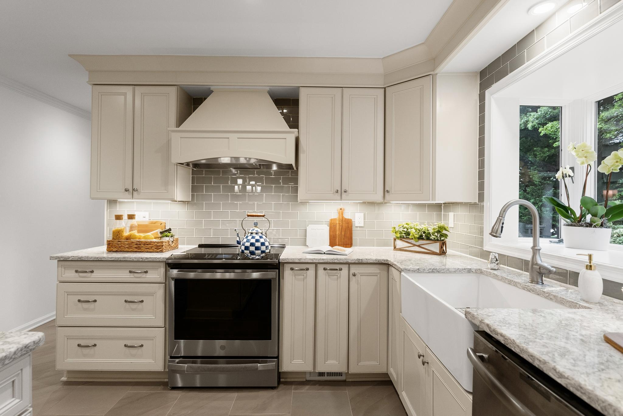  7905 Belleflower Drive, Springfield, VA, 22152 - 物件實景